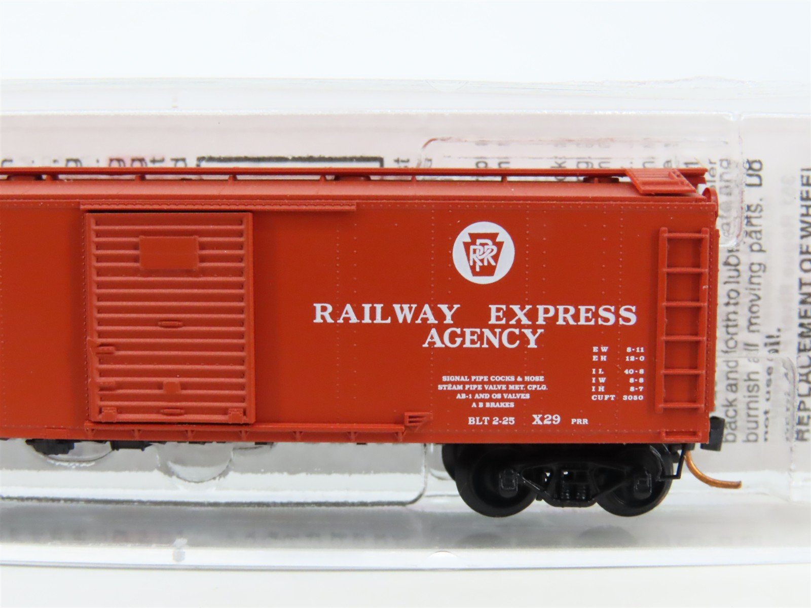 N Micro-Trains MTL 12000260 PRR Pennsylvania Railway Express 40' Box Car #2145