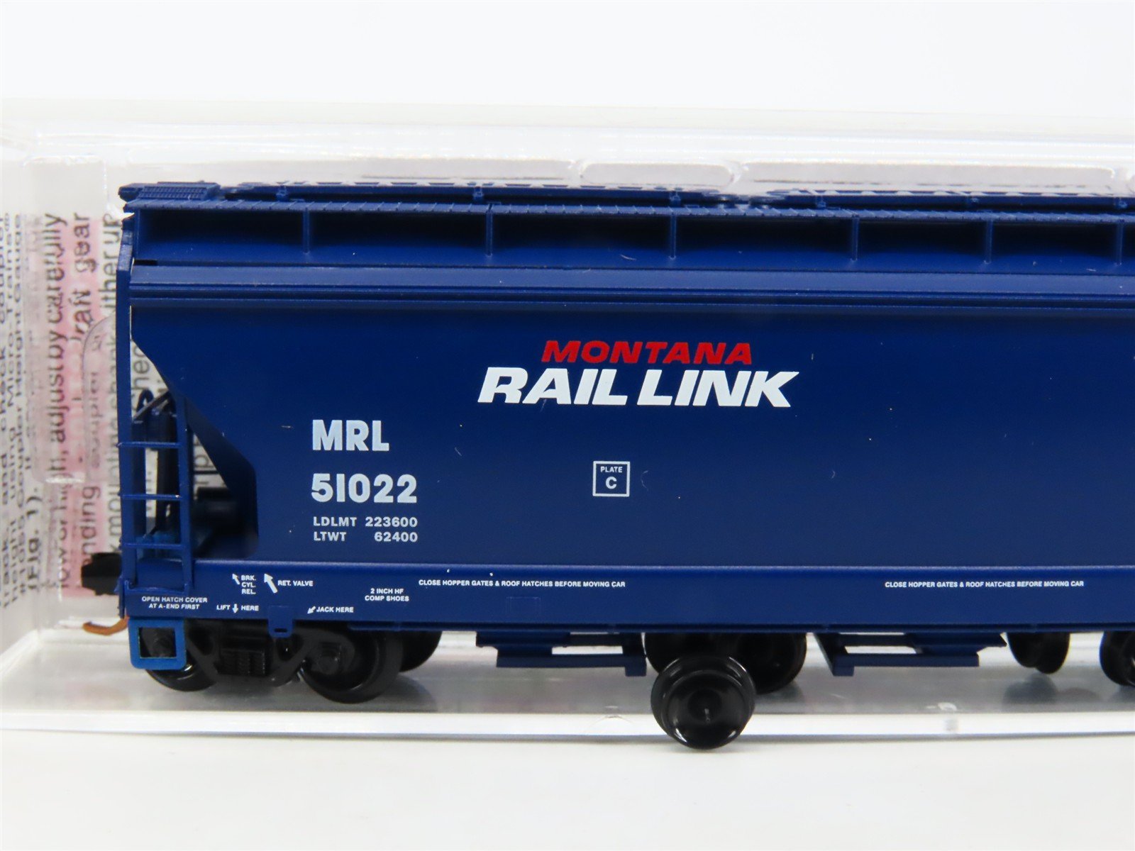 N Micro-Trains MTL 09400080 MRL Montana Rail Link 3-Bay Covered Hopper #51022