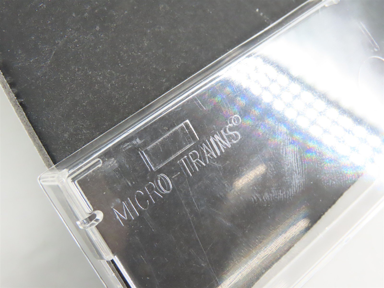N Micro-Trains MTL 09400080 MRL Montana Rail Link 3-Bay Covered Hopper #51022