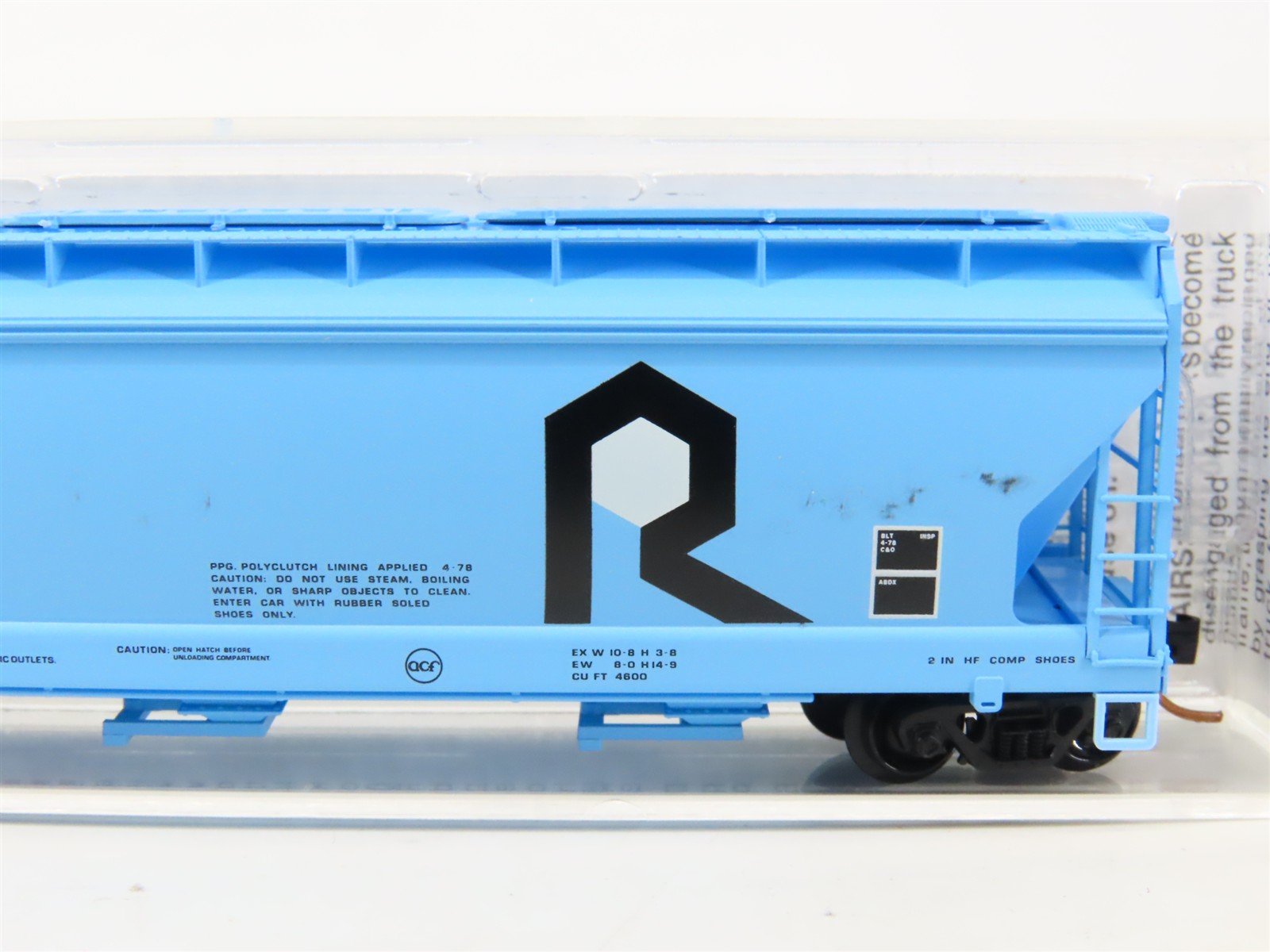 N Scale Micro-Trains MTL 94170 ROCK The Rock 3-Bay Covered Hopper #800056
