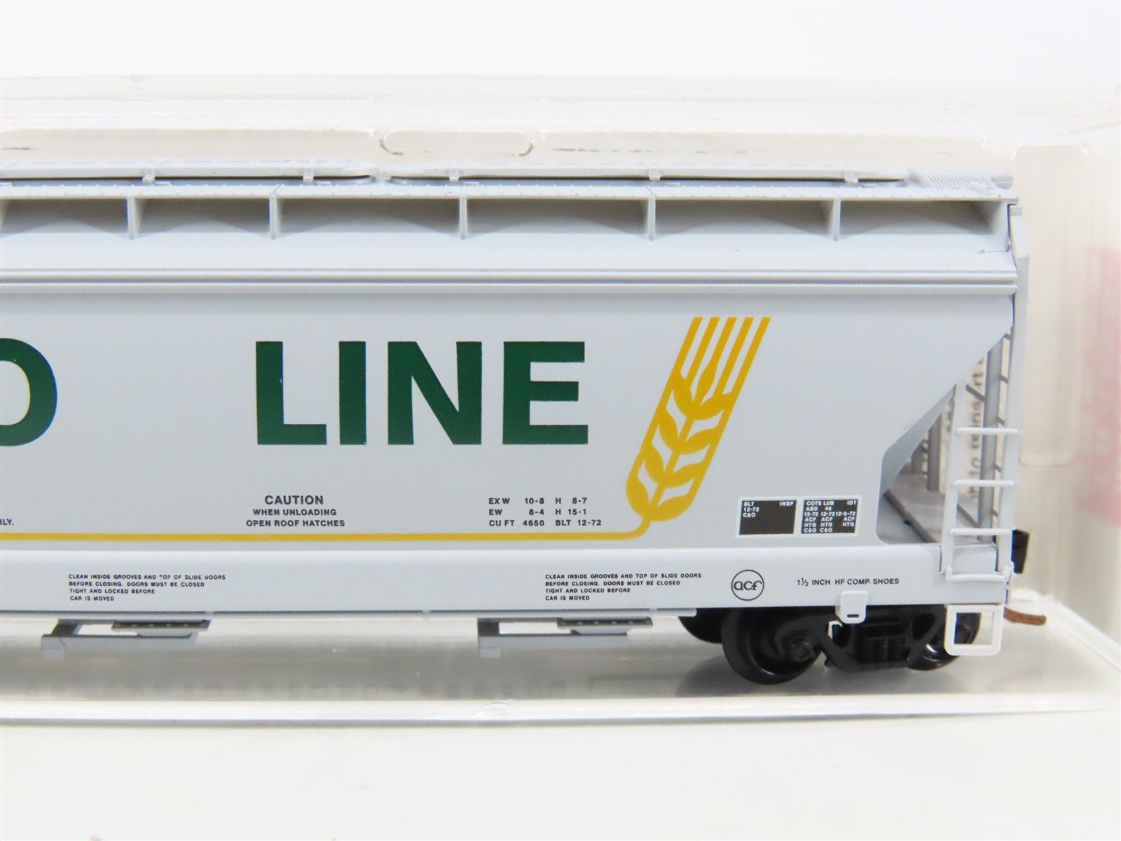 N Scale Micro-Trains MTL 94150 SOO Line Colormark 3-Bay Covered Hopper #73465