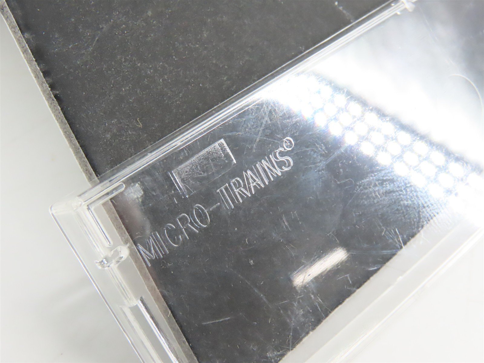 N Scale Micro-Trains MTL 94150 SOO Line Colormark 3-Bay Covered Hopper #73465