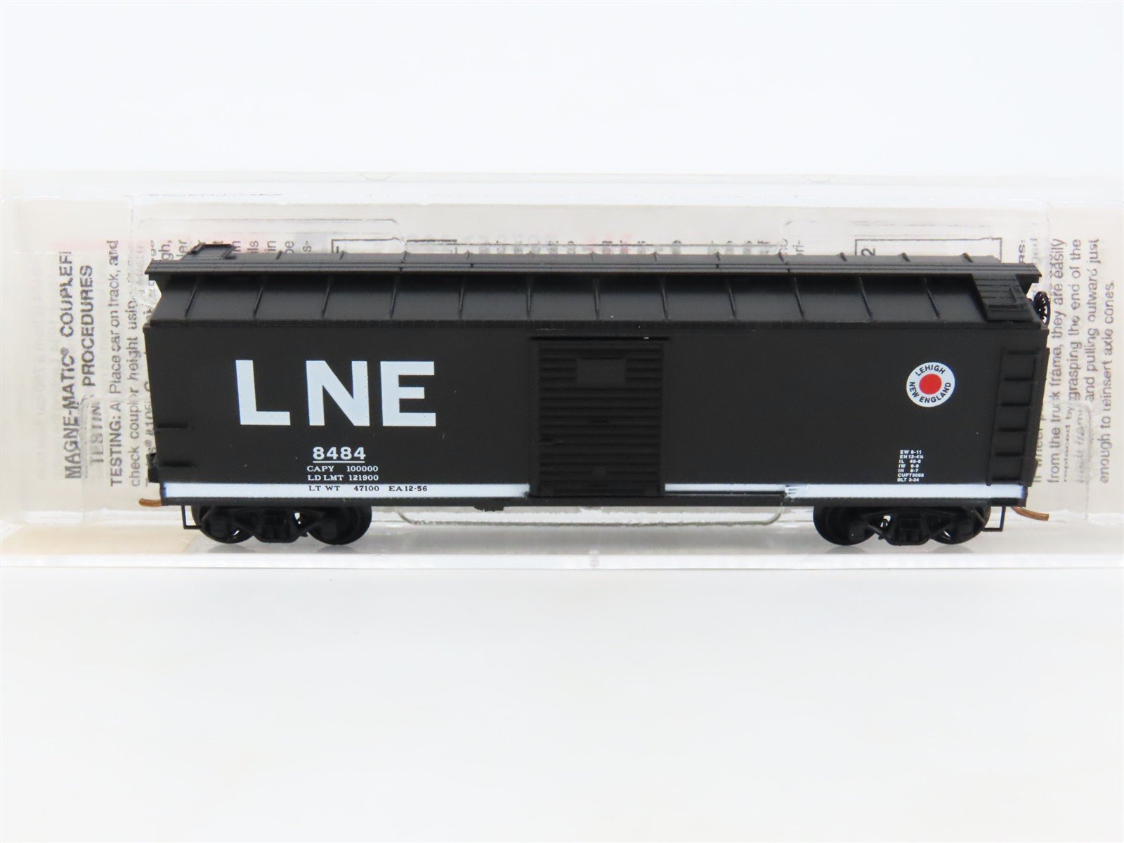 N Scale Micro-Trains MTL 120030 LNE Lehigh & New England 40' Box Car #8484