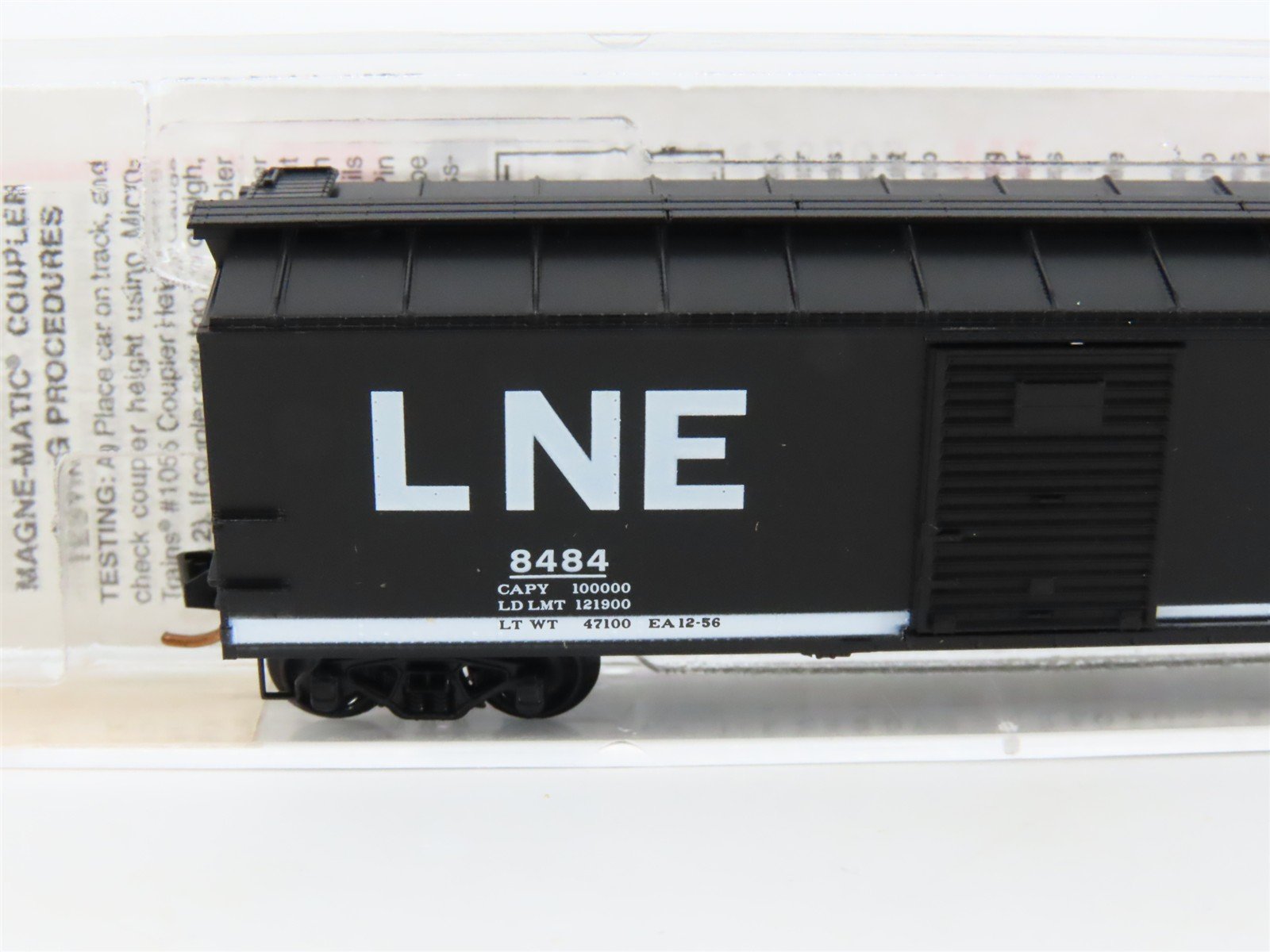 N Scale Micro-Trains MTL 120030 LNE Lehigh & New England 40' Box Car #8484