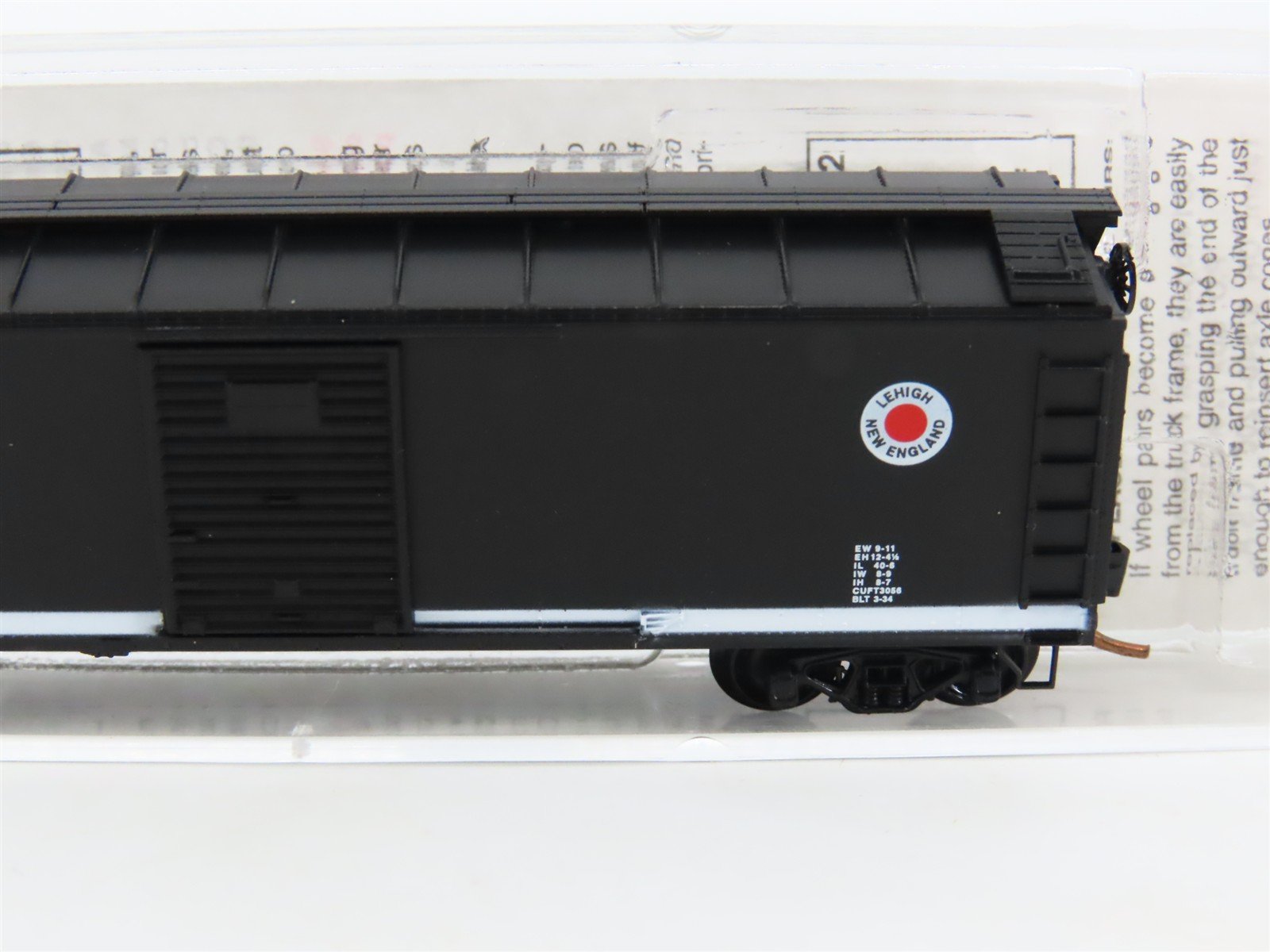 N Scale Micro-Trains MTL 120030 LNE Lehigh & New England 40' Box Car #8484