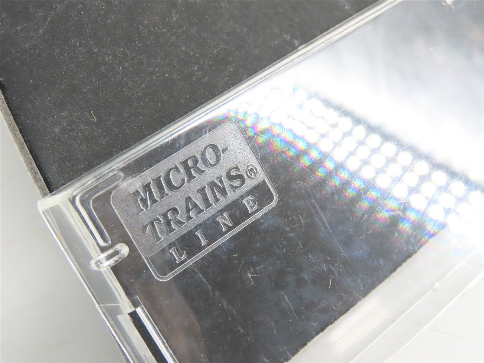 N Micro-Trains MTL 12500090 WBCX Blue Circle Williams 3-Bay Ortner Hopper #80053