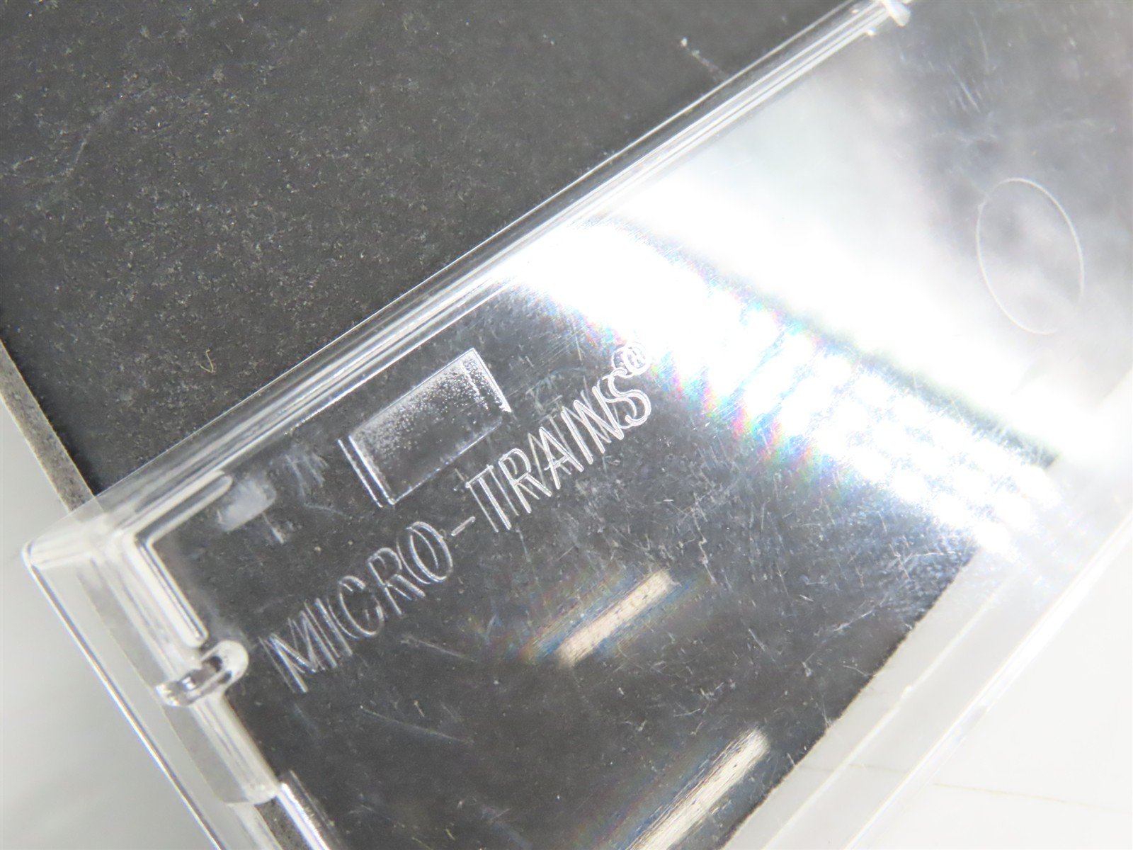 N Scale Micro-Trains MTL 93090 SMNX Solvay Minerals 3-Bay Covered Hopper #472