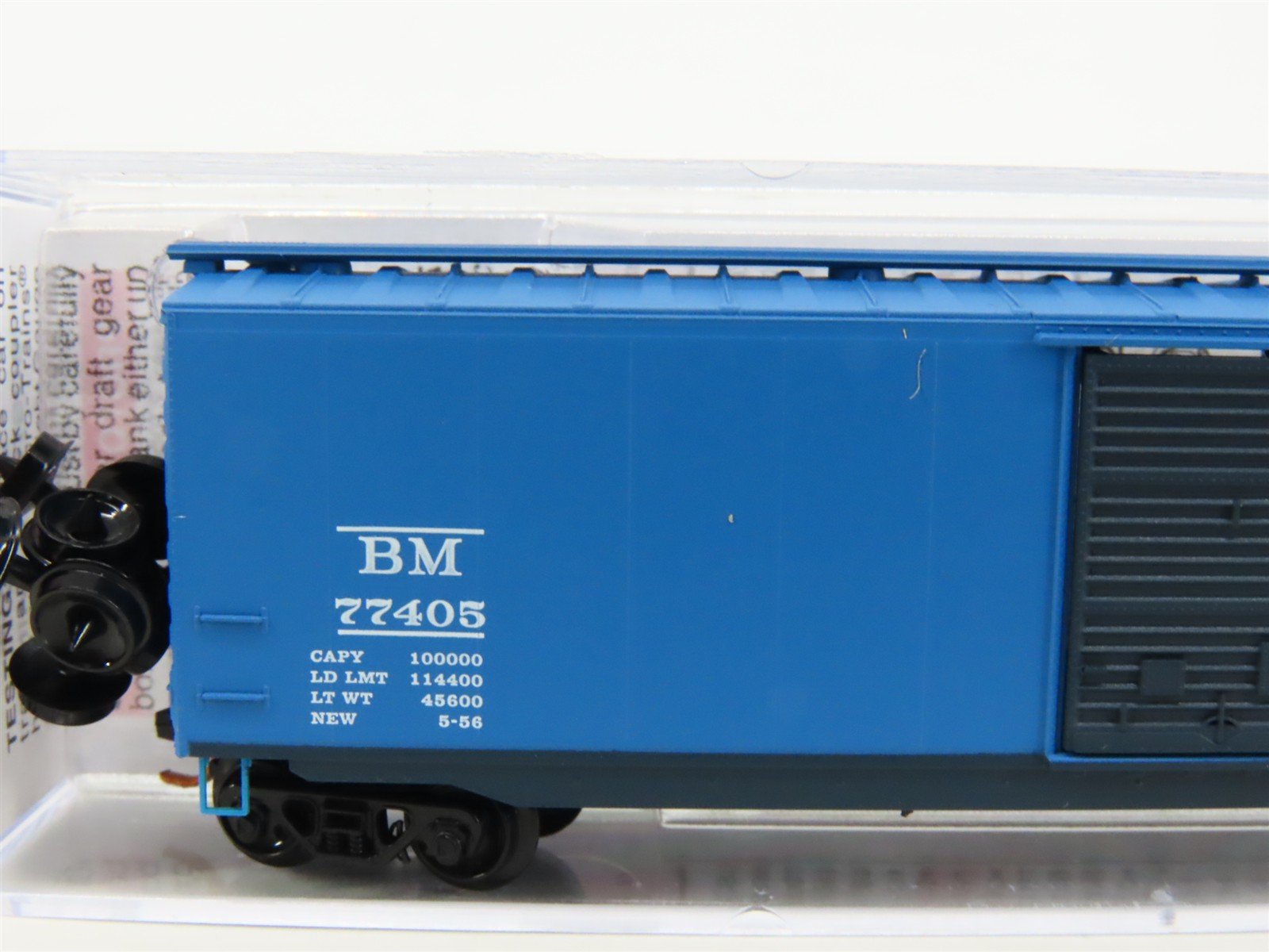 N Scale Micro-Trains MTL 03100360 BM Boston & Maine 50' Box Car #77405