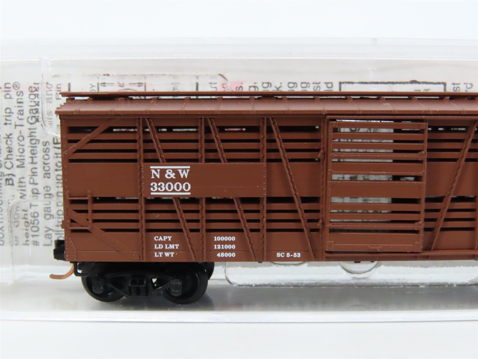 N Micro-Trains MTL 35150 N&W Norfolk & Western 40' Despatch Stock Car #33000