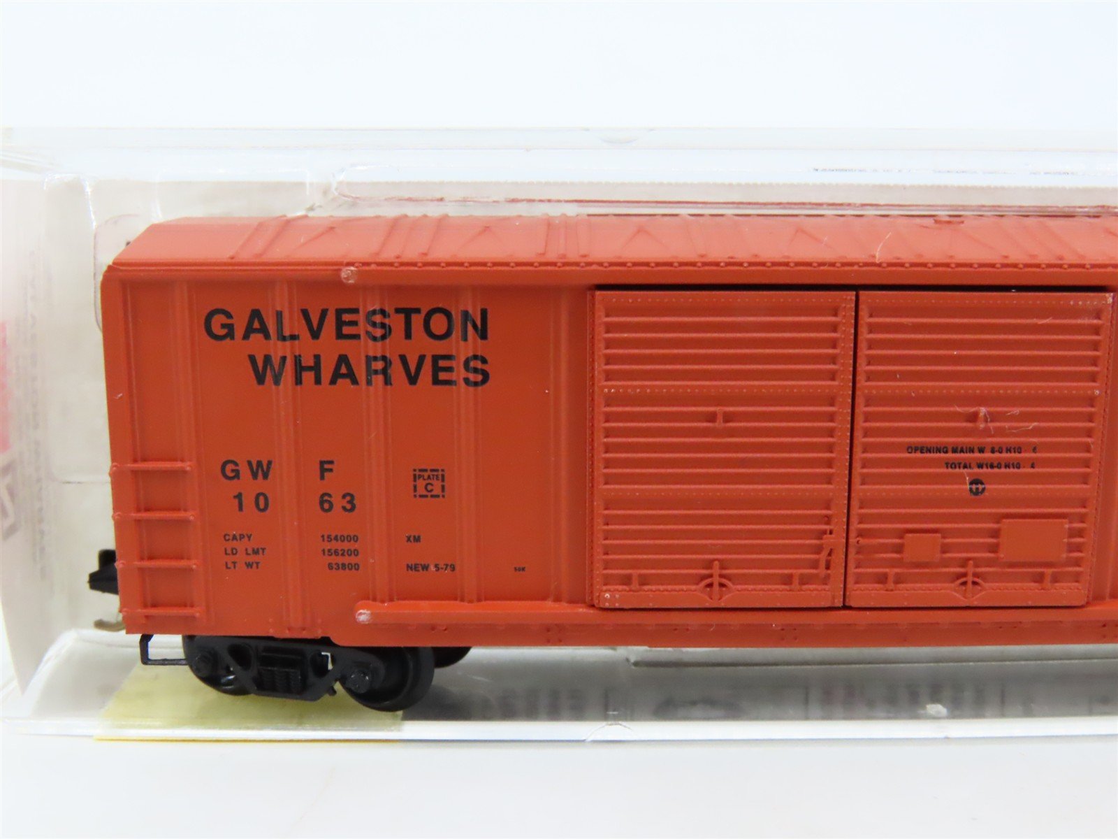 N Scale Micro-Trains MTL 30040 GWF Port Of Galveston 50' Box Car #1063
