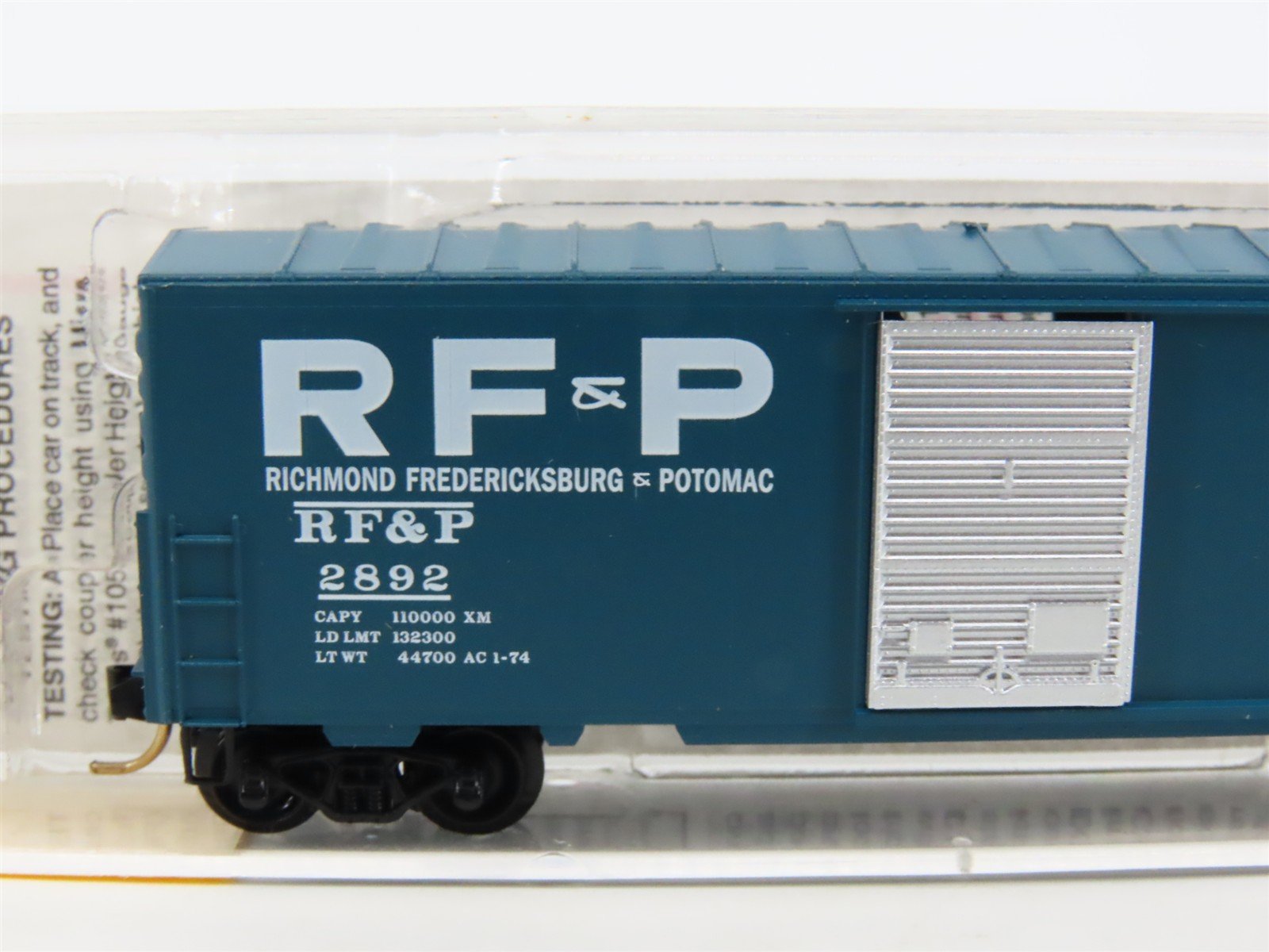 N Micro-Trains MTL 24290 RF&P Richmond Fredericksburg & Potomac 40' Boxcar #2892