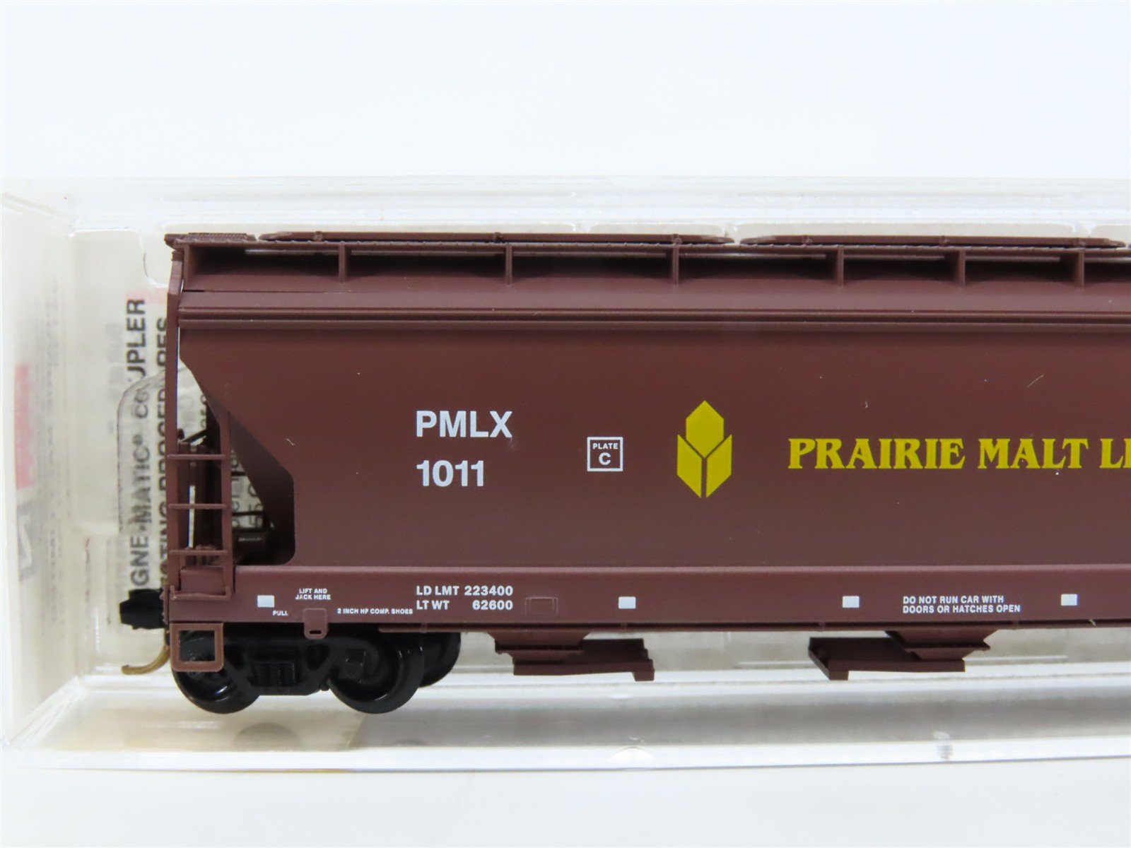 N Micro-Trains MTL 94130 PMLX Prairie Malt Limited 3-Bay Covered Hopper #1011