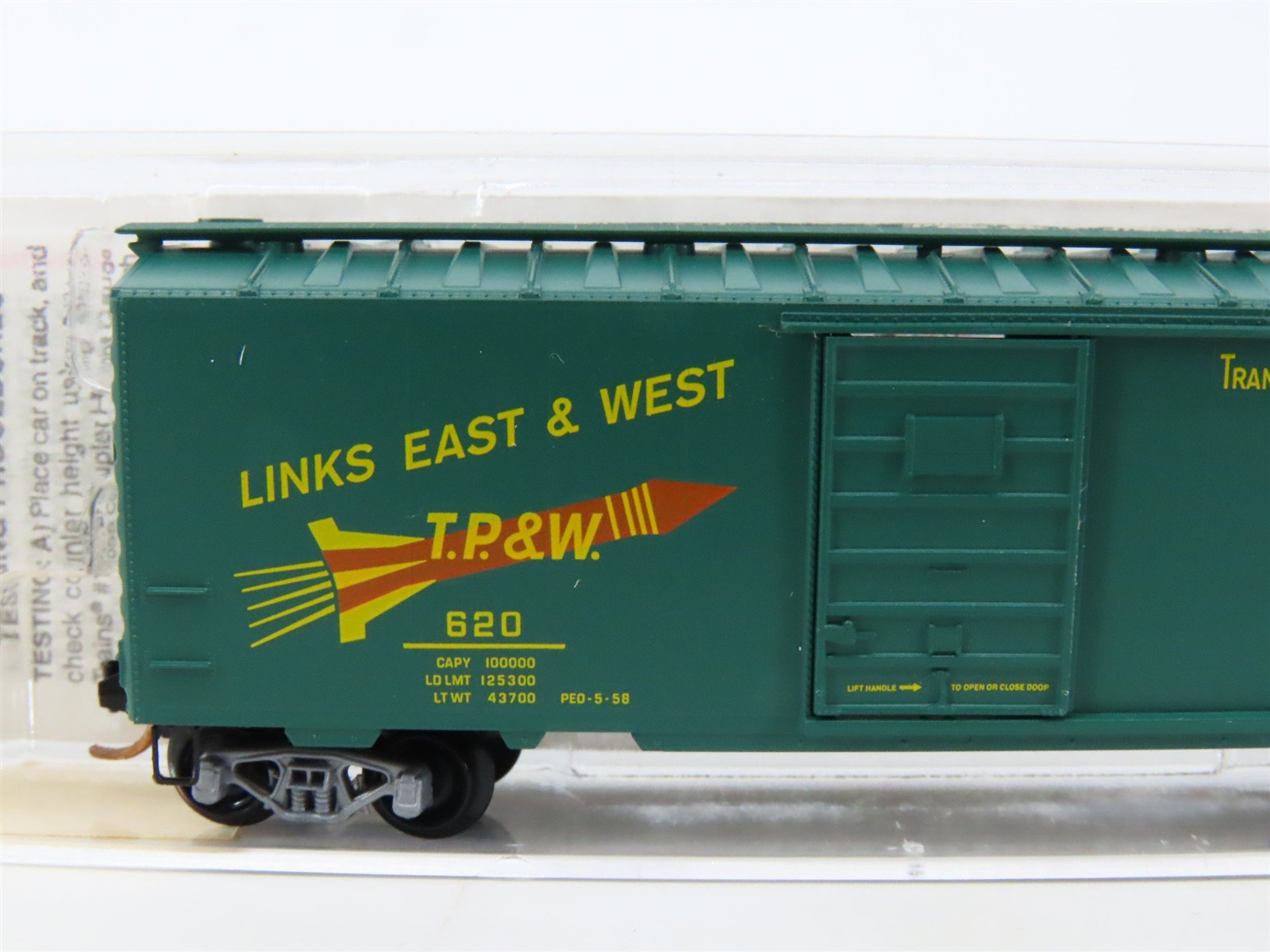 N Scale Micro-Trains MTL 20120 TP&W Toledo Peoria & Western 40' Box Car #620