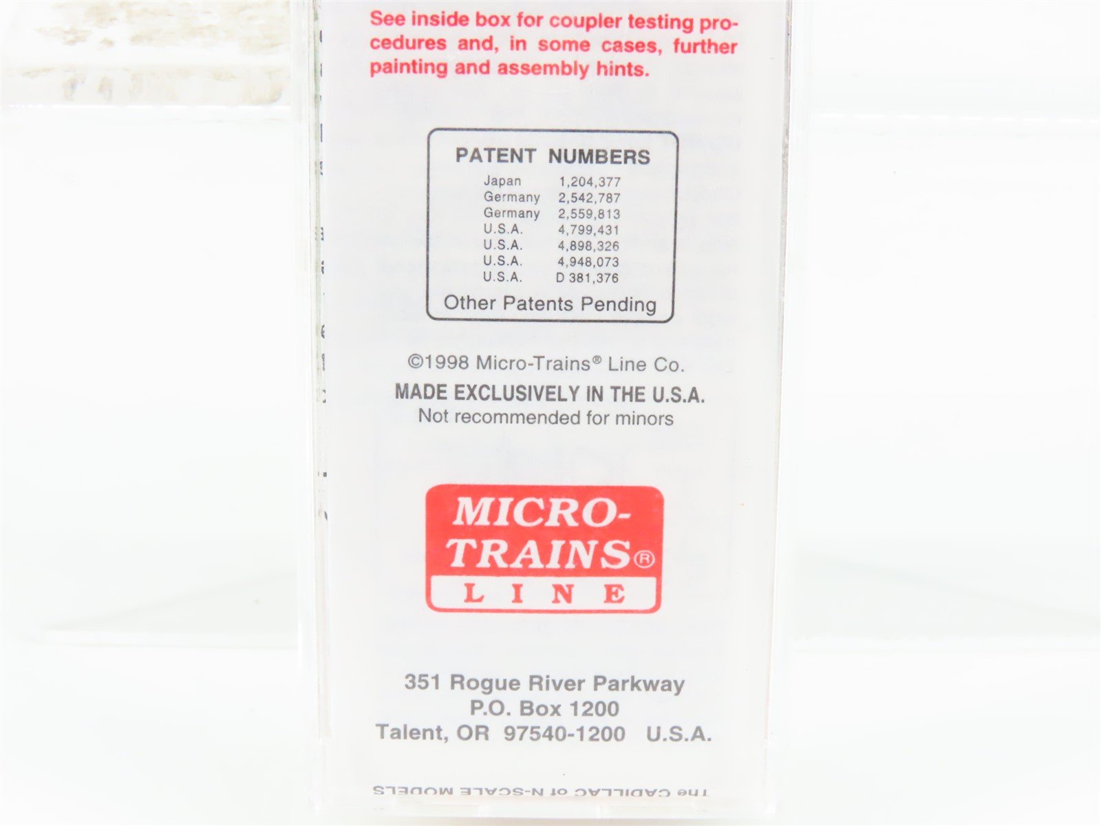N Scale Micro-Trains MTL 100060 BN Burlington Northern 36' Caboose #11462