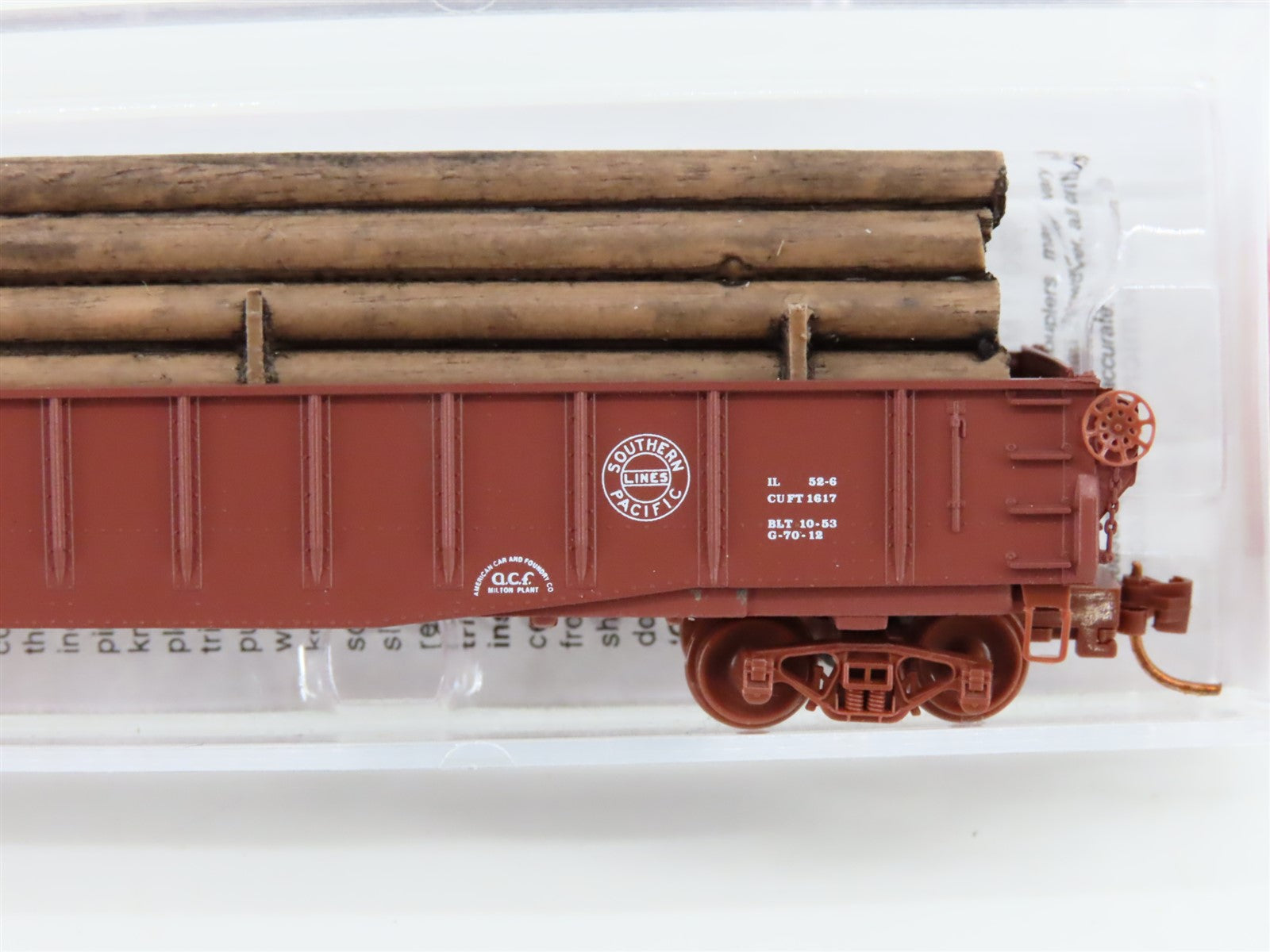 N Micro-Trains MTL 04600282 SP Southern Pacific 50' Gondola #160200 w/ Load