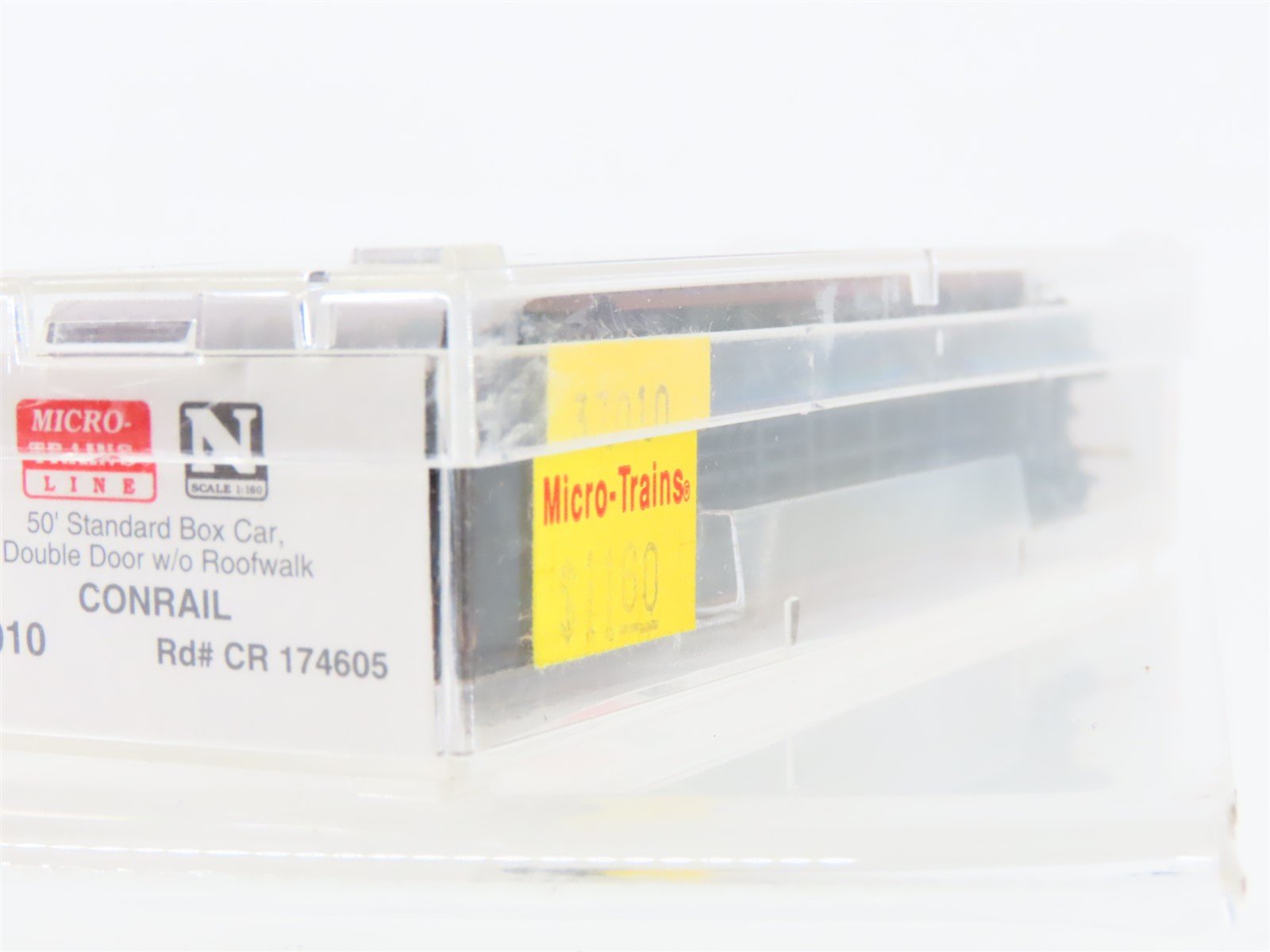 N Scale Micro-Trains MTL 37010 CR Conrail 50' Double Door Box Car #174605