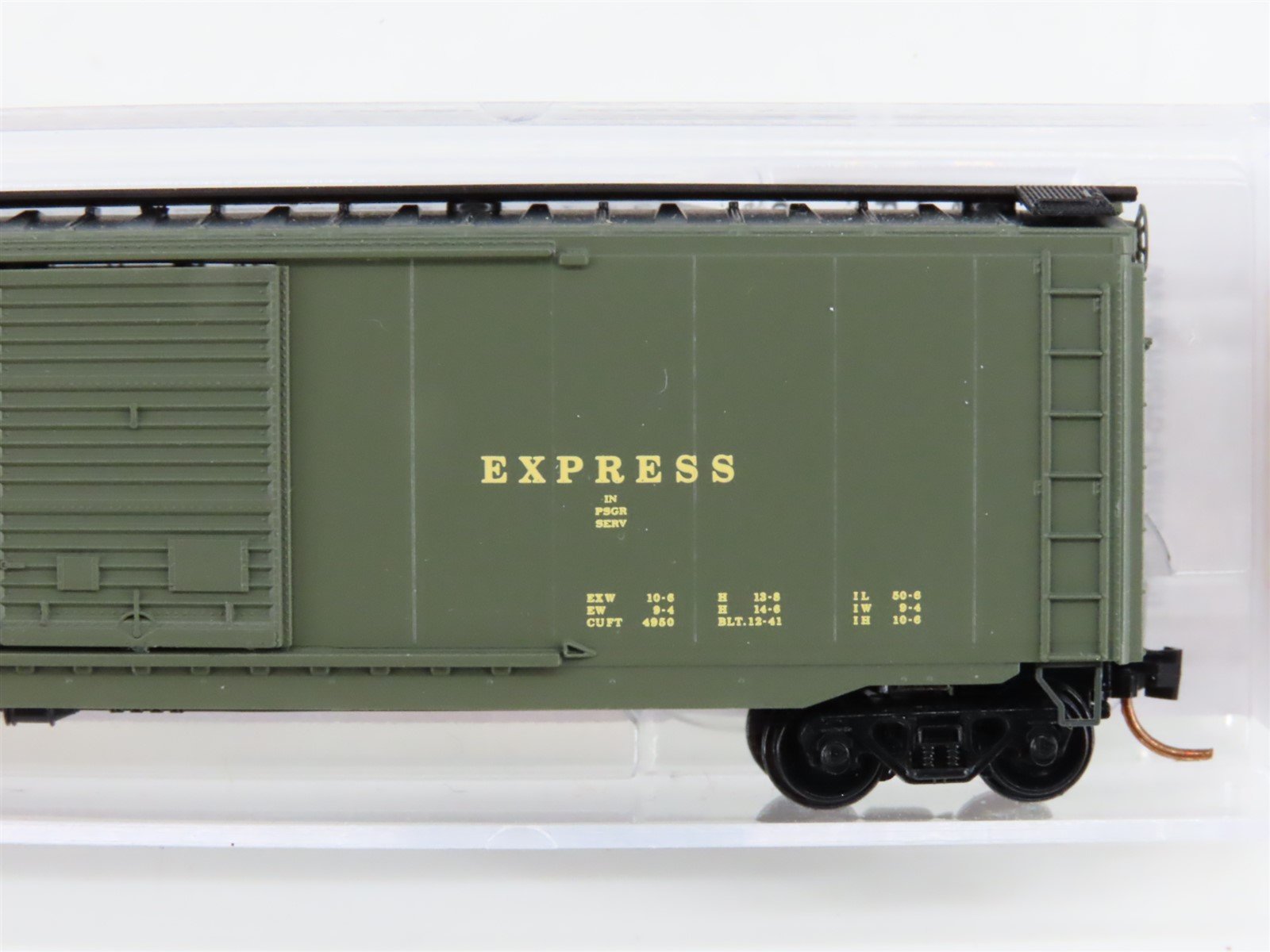 N Scale Micro-Trains MTL 03400412 ATSF Santa Fe 50' Double Door Box Car #4179