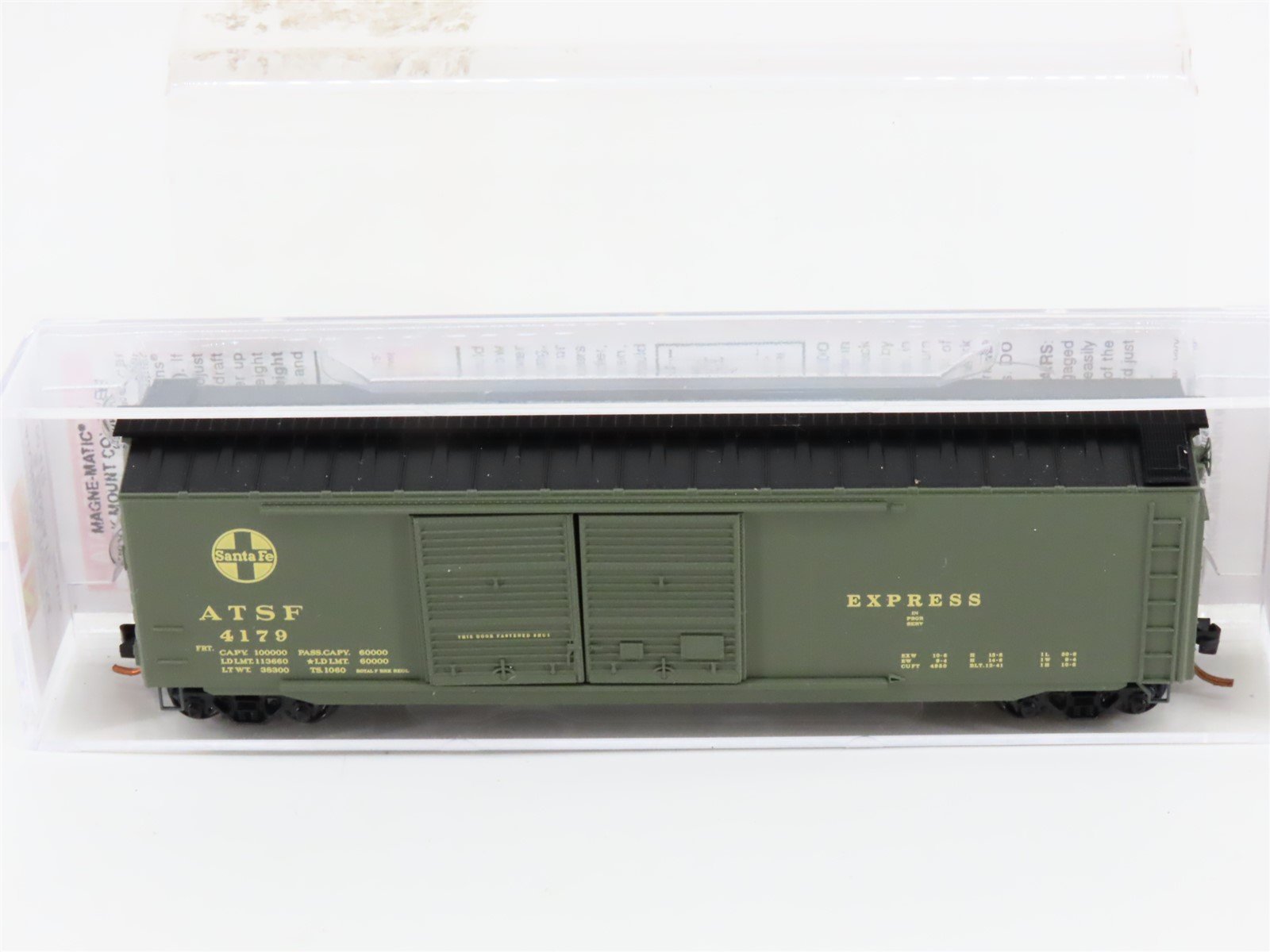 N Scale Micro-Trains MTL 03400412 ATSF Santa Fe 50' Double Door Box Car #4179