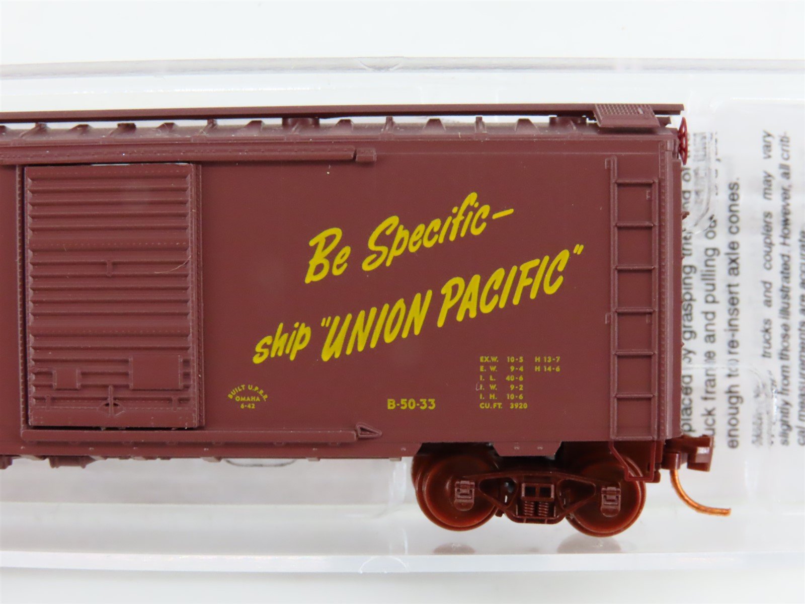 N Scale Micro-Trains MTL 02000298 UP Union Pacific 40' Boxcar #193449 w/ Load