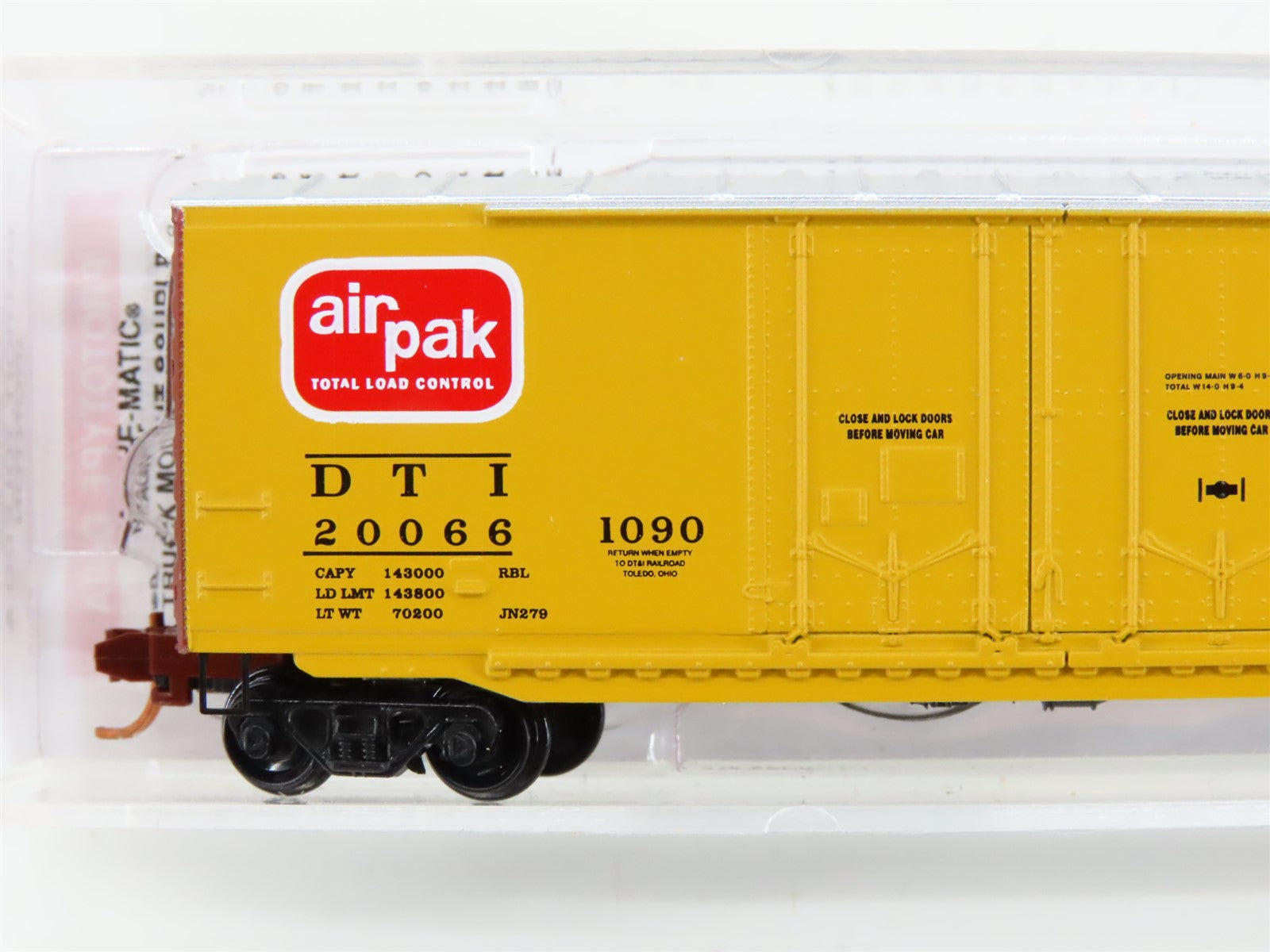 N Scale Micro-Trains MTL 07500190 DTI Detroit Toledo & Ironton 50' Boxcar #20066