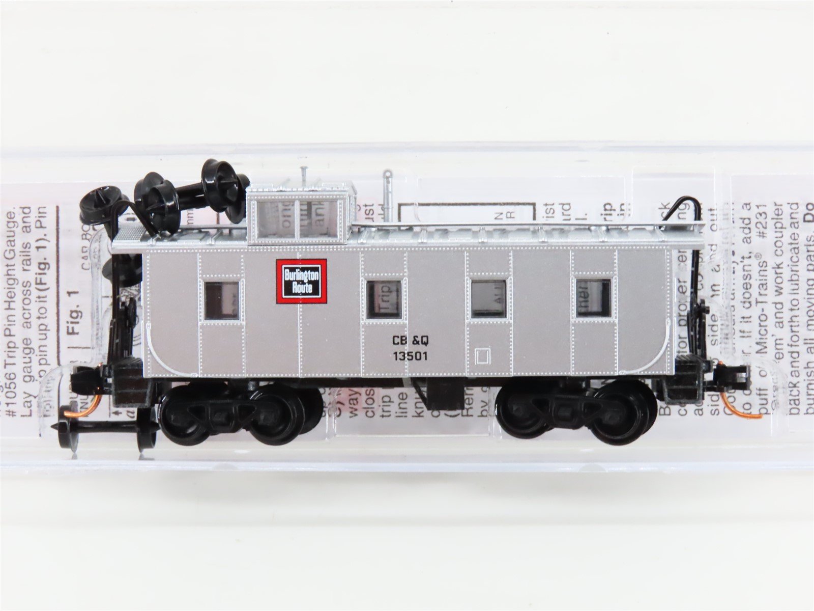 N Scale Micro-Trains MTL 10000290 CB&Q Burlington Route 36' Caboose #13501
