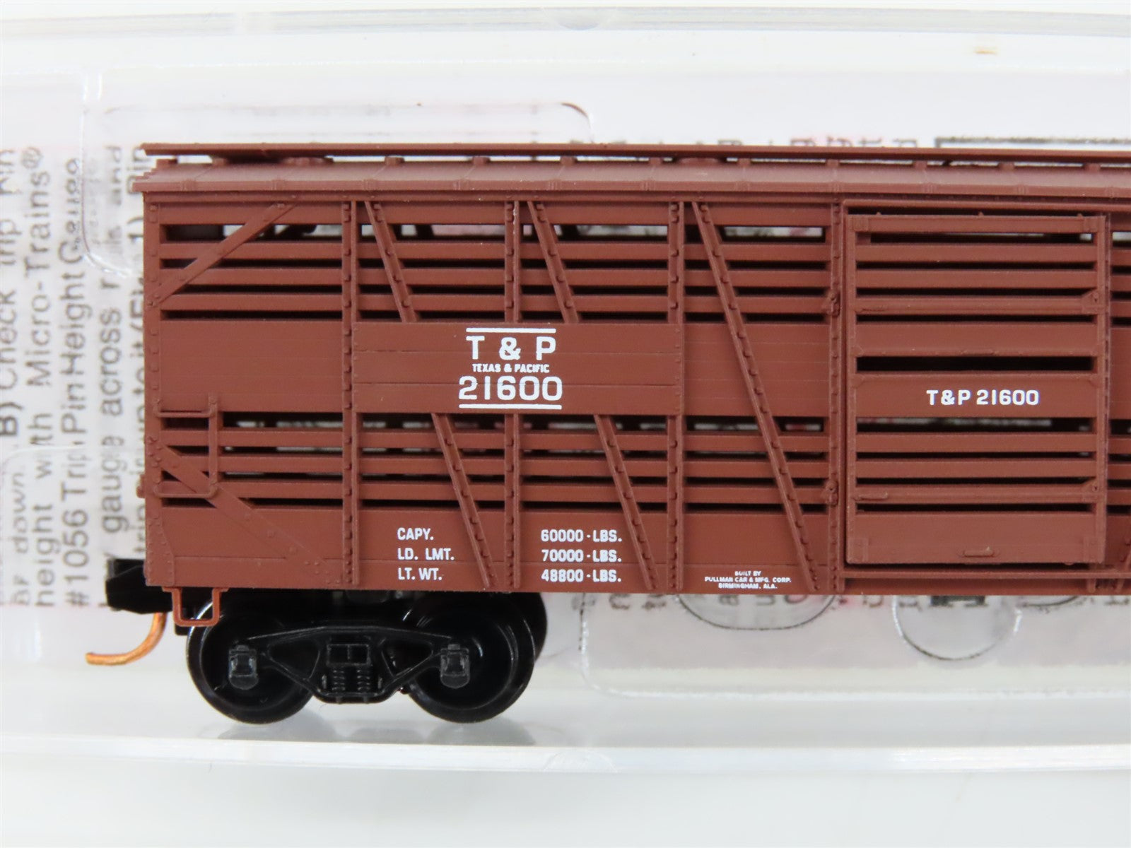 N Micro-Trains MTL 03500110 T&P Texas & Pacific 40' Despatch Stock Car #21600