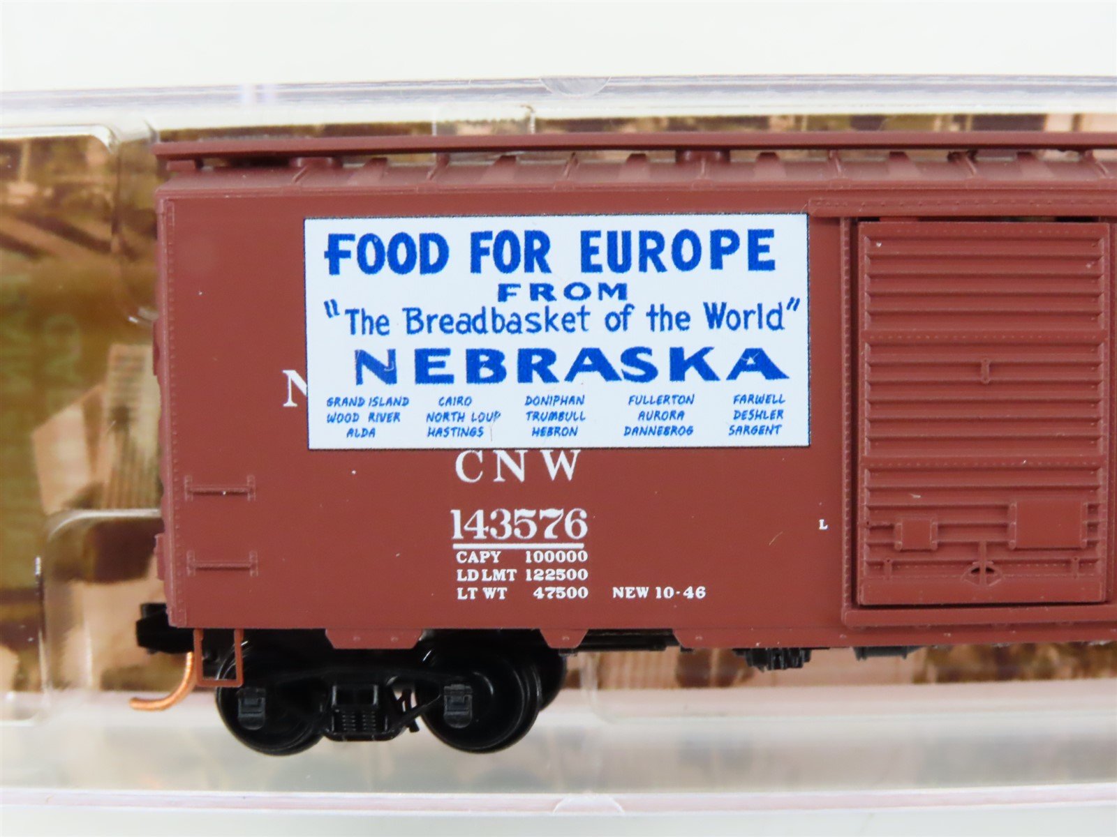 N Scale Micro-Trains MTL 02000037 CNW Friendship 
