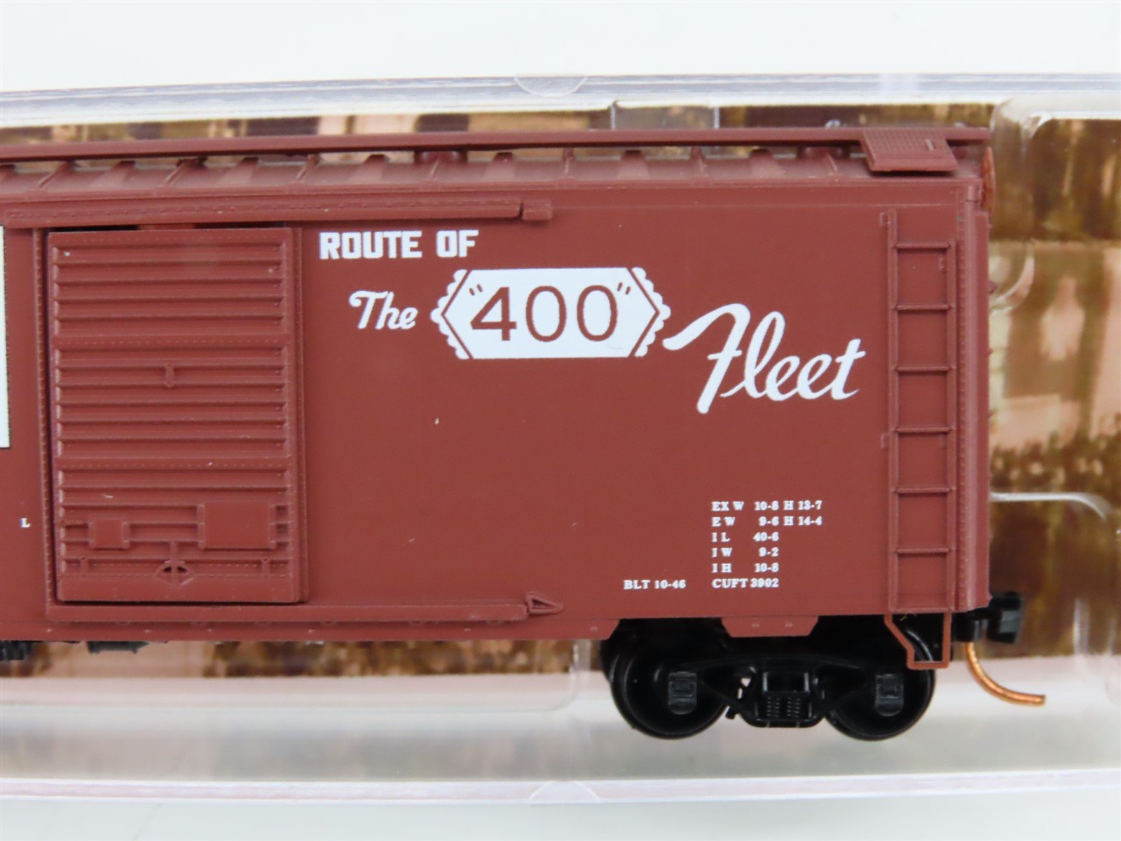 N Scale Micro-Trains MTL 02000037 CNW Friendship 