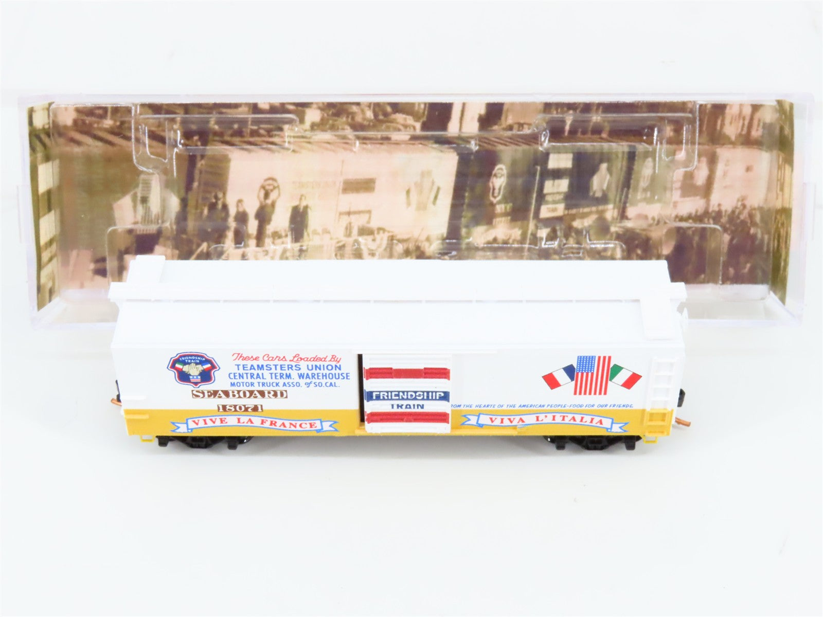 N Scale Micro-Trains MTL 12000280 Seaboard Friendship 40' Box Car #18071