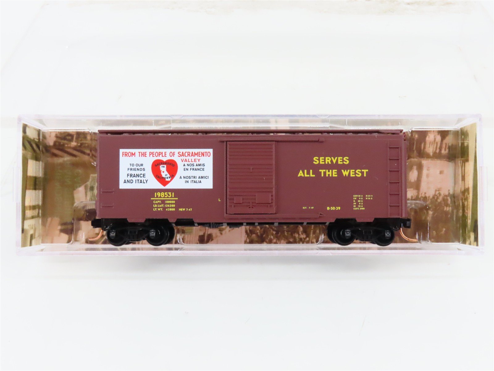N Scale Micro-Trains MTL 02000067 UP Friendship Sacramento 40' Box Car #198531
