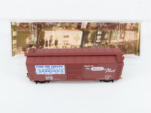 N Scale Micro-Trains MTL 02000037 CNW Friendship Nebraska 40' Box Car #143576