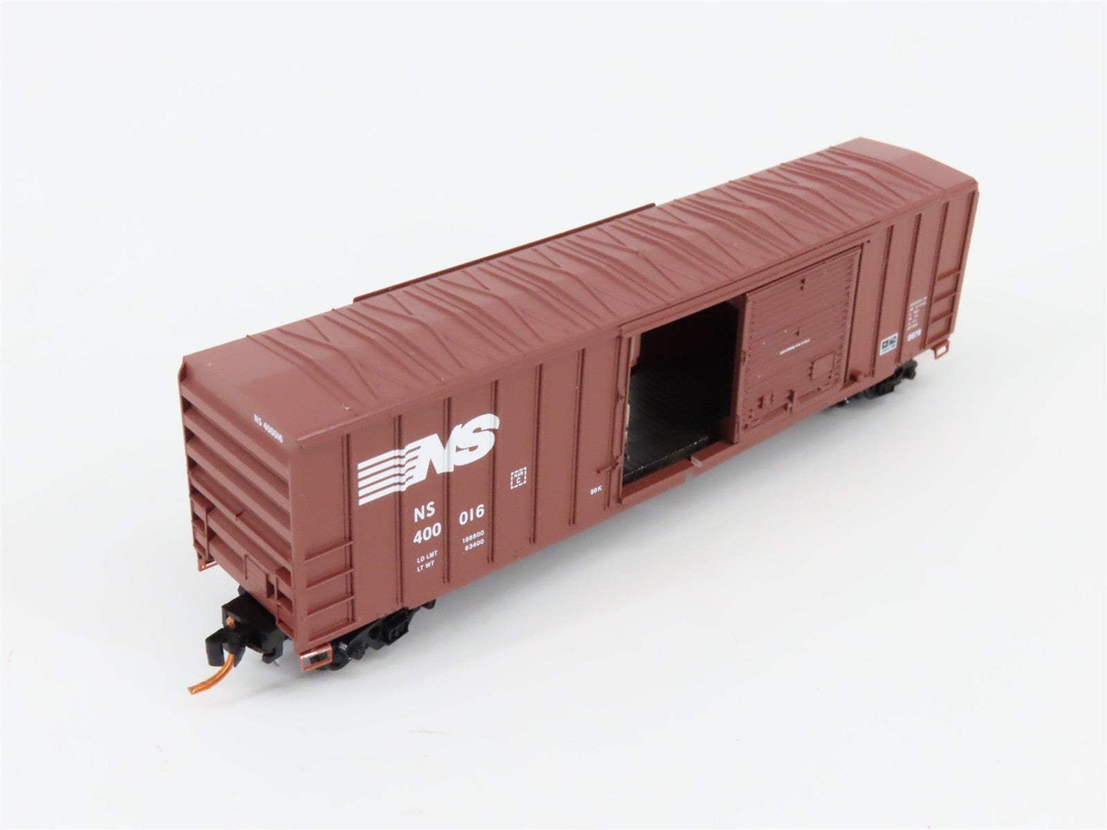 N Scale Micro-Trains MTL 02500732 NS Norfolk Southern 50' Boxcar #400016 w/ Load