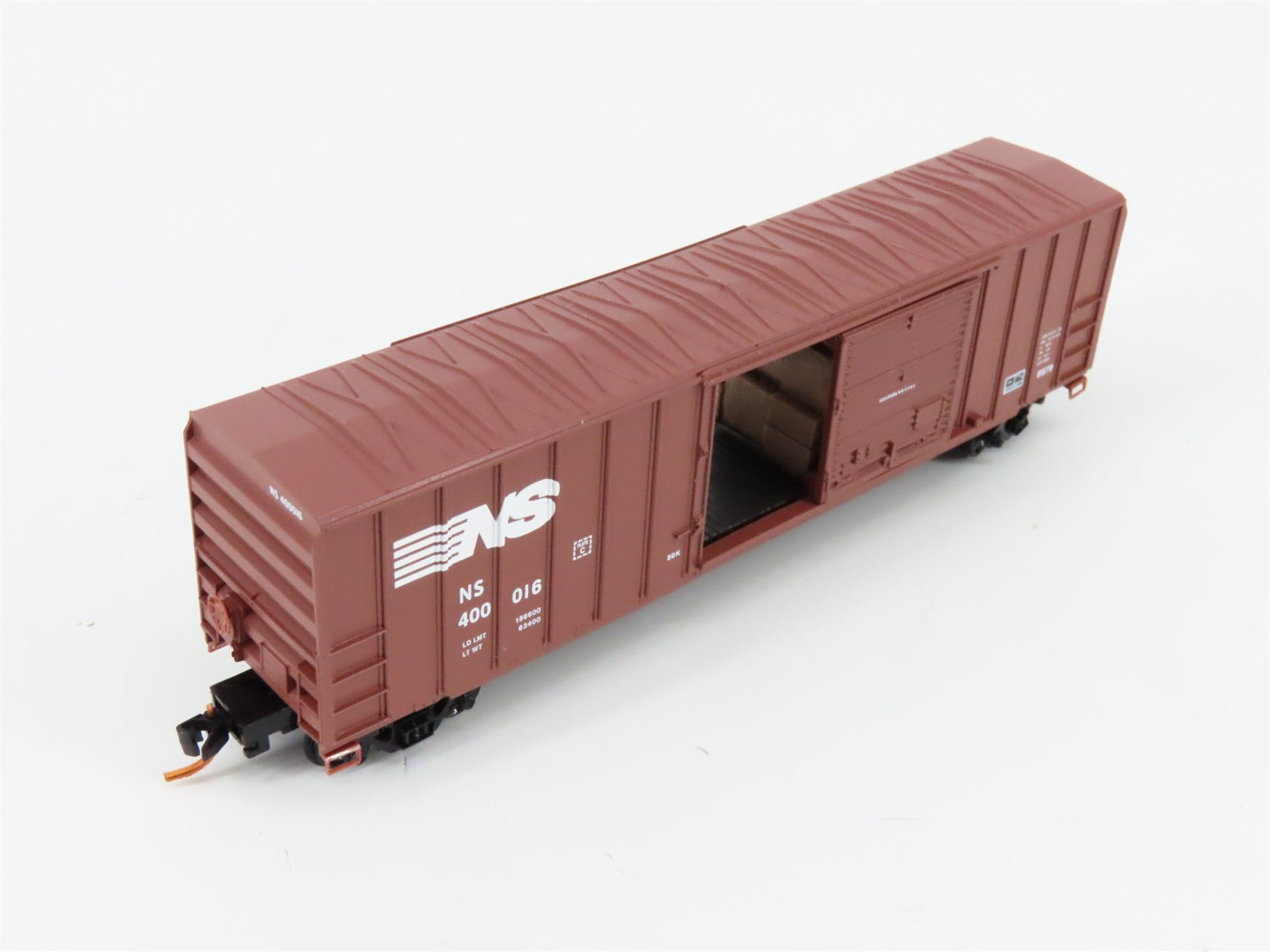 N Scale Micro-Trains MTL 02500732 NS Norfolk Southern 50' Boxcar #400016 w/ Load