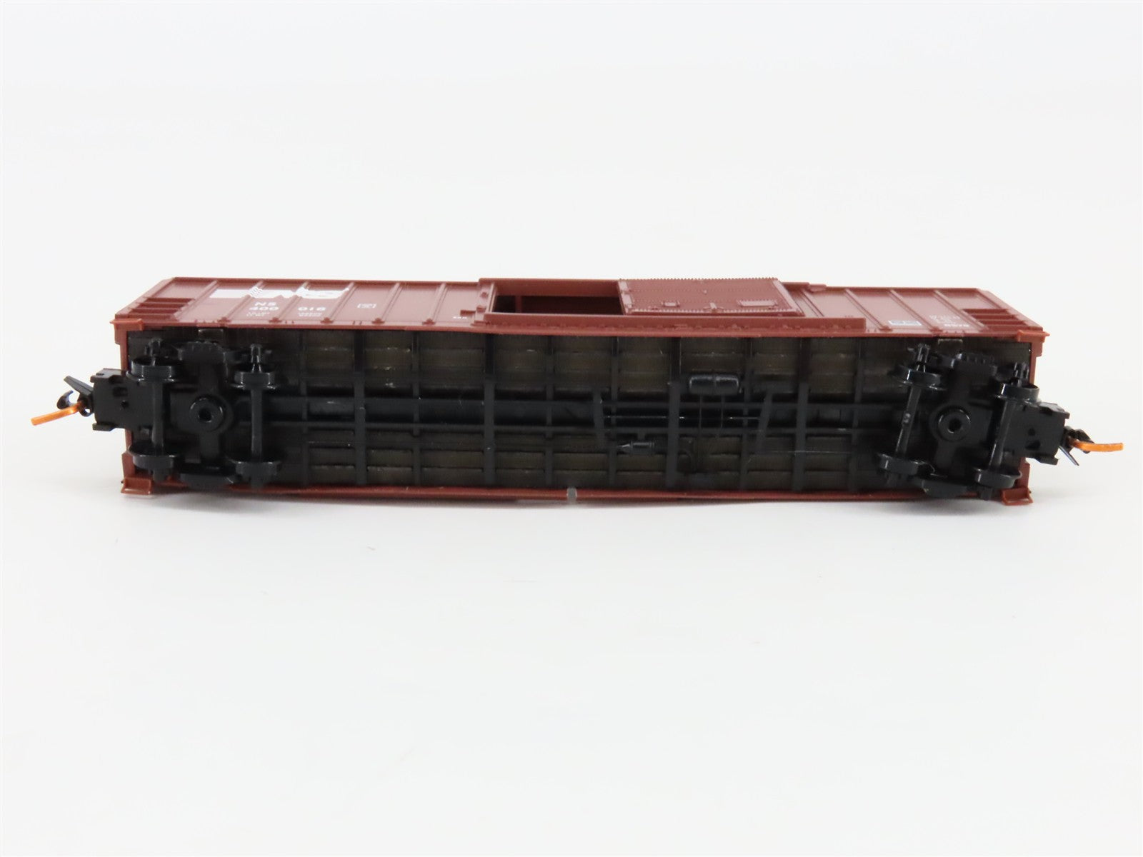 N Scale Micro-Trains MTL 02500732 NS Norfolk Southern 50' Boxcar #400016 w/ Load