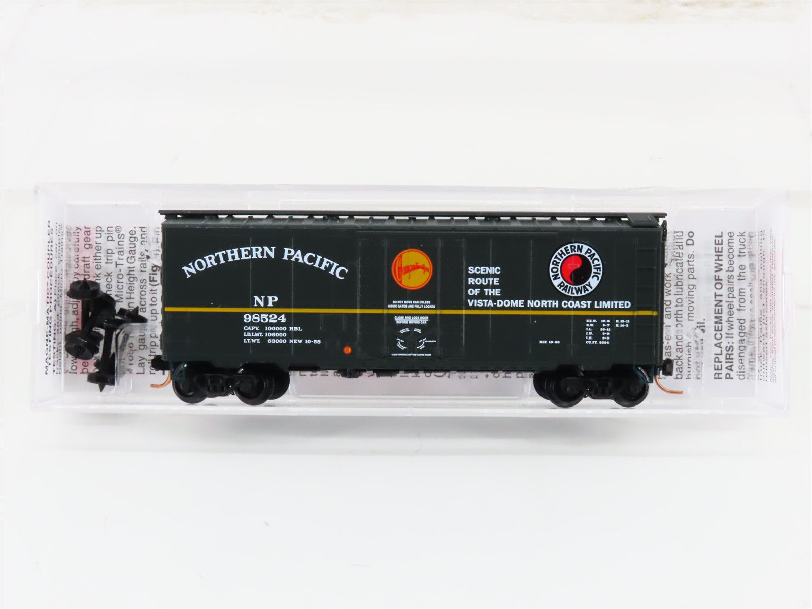 N Micro-Trains MTL 02100170 NP Northern Pacific "Vista-Dome" 40' Box Car #98524