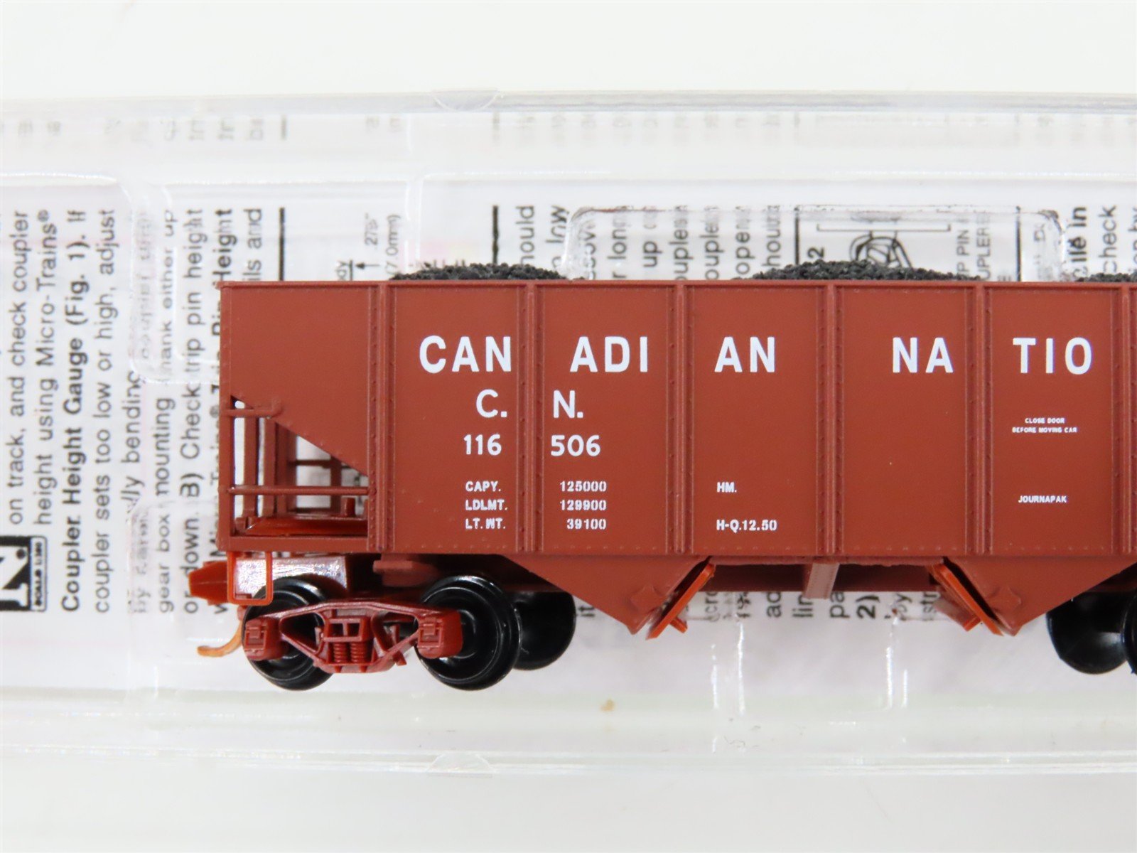 N Micro-Trains MTL 05600431 CN Canadian National 2-Bay Hopper #116506 w/ Load