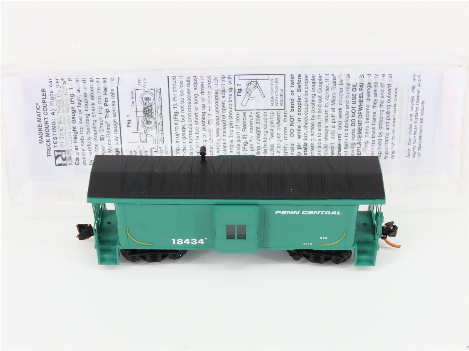 N Scale Micro-Trains MTL 13000050 PC Penn Central Bay Window Caboose #18434