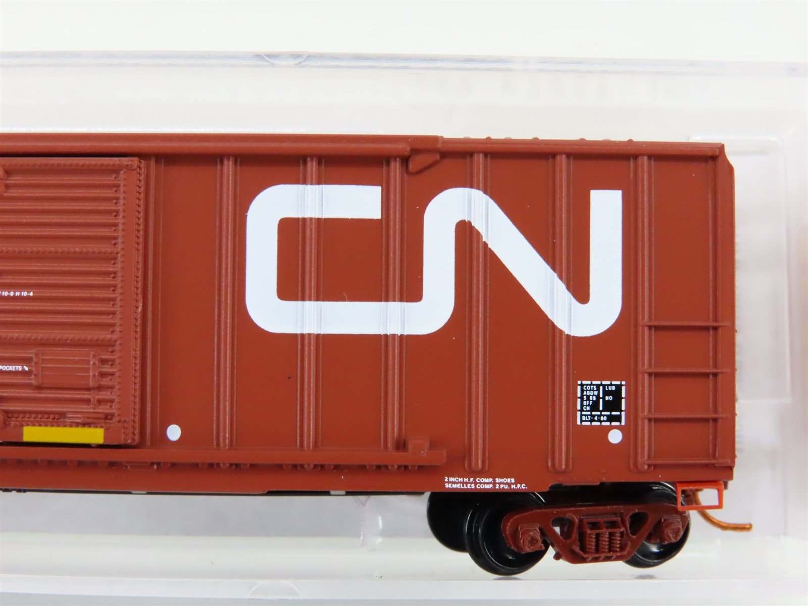 N Scale Micro-Trains MTL 02500650 CNA Canadian National 50' Box Car #419585