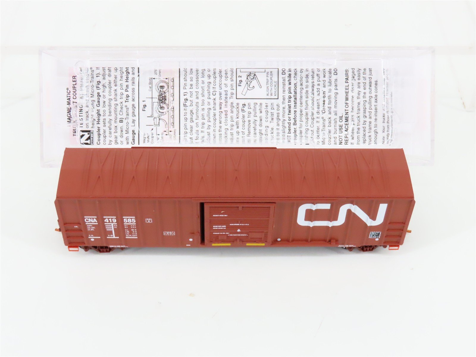 N Scale Micro-Trains MTL 02500650 CNA Canadian National 50' Box Car #419585