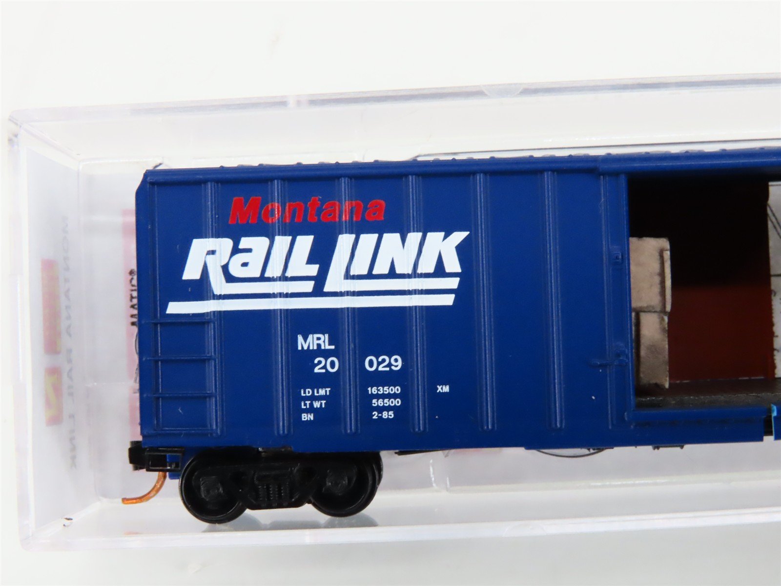 N Micro-Trains MTL 02500620 MRL Montana Rail Link 50' Box Car #20029 w/ Load