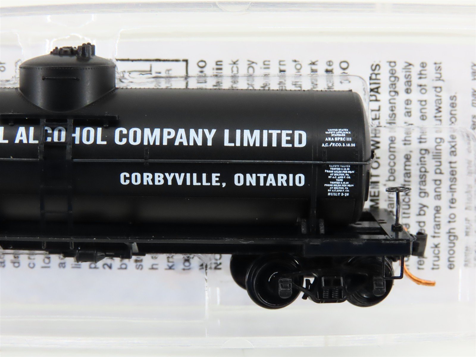 N Micro-Trains MTL 06500850 IACX Canadian Industrial Alcohol Single Dome Tankcar