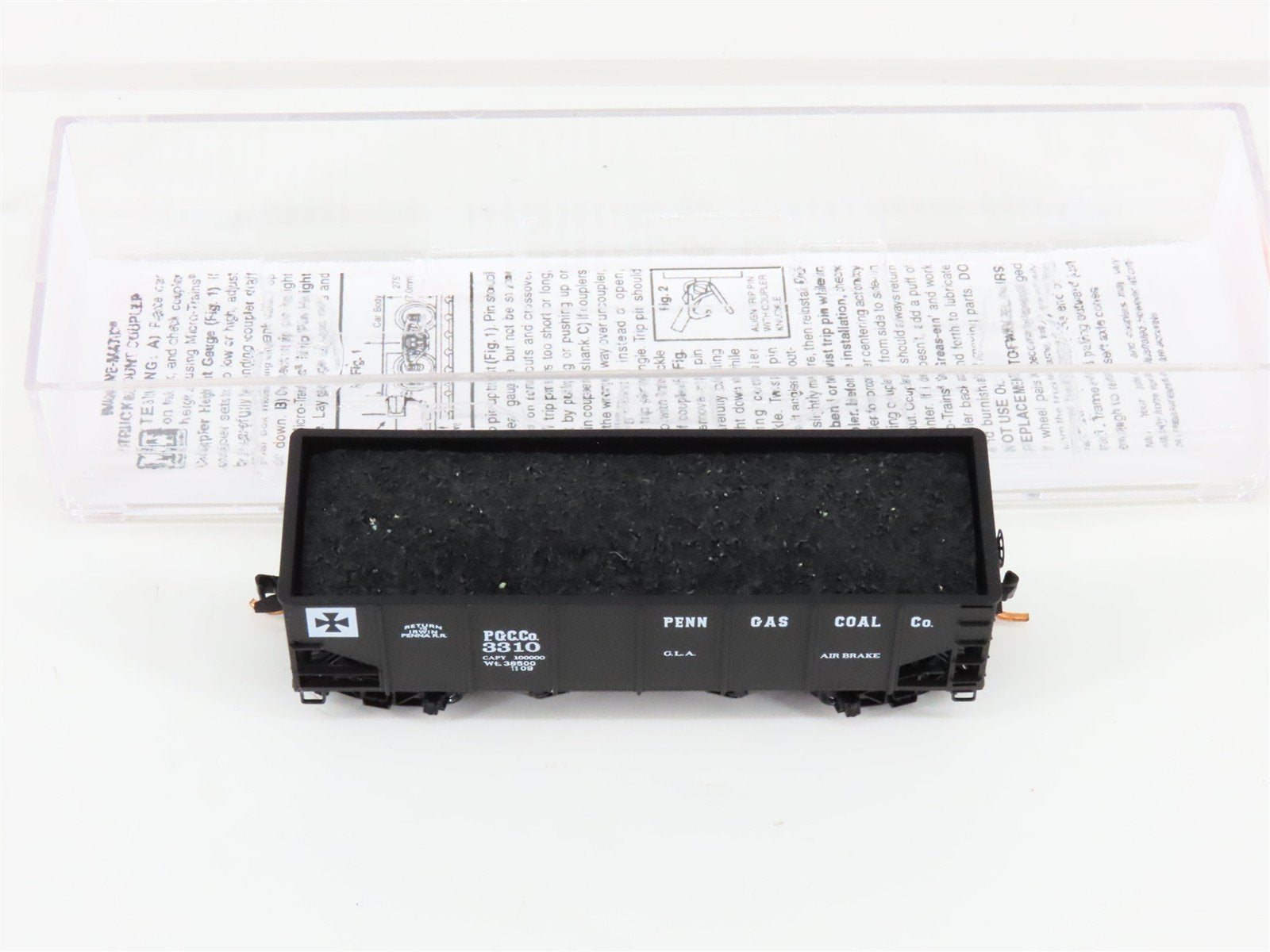 N Micro-Trains MTL 05600420 PGCCo Penn Gas Coal Co. 2-Bay Hopper #3310 w/ Load