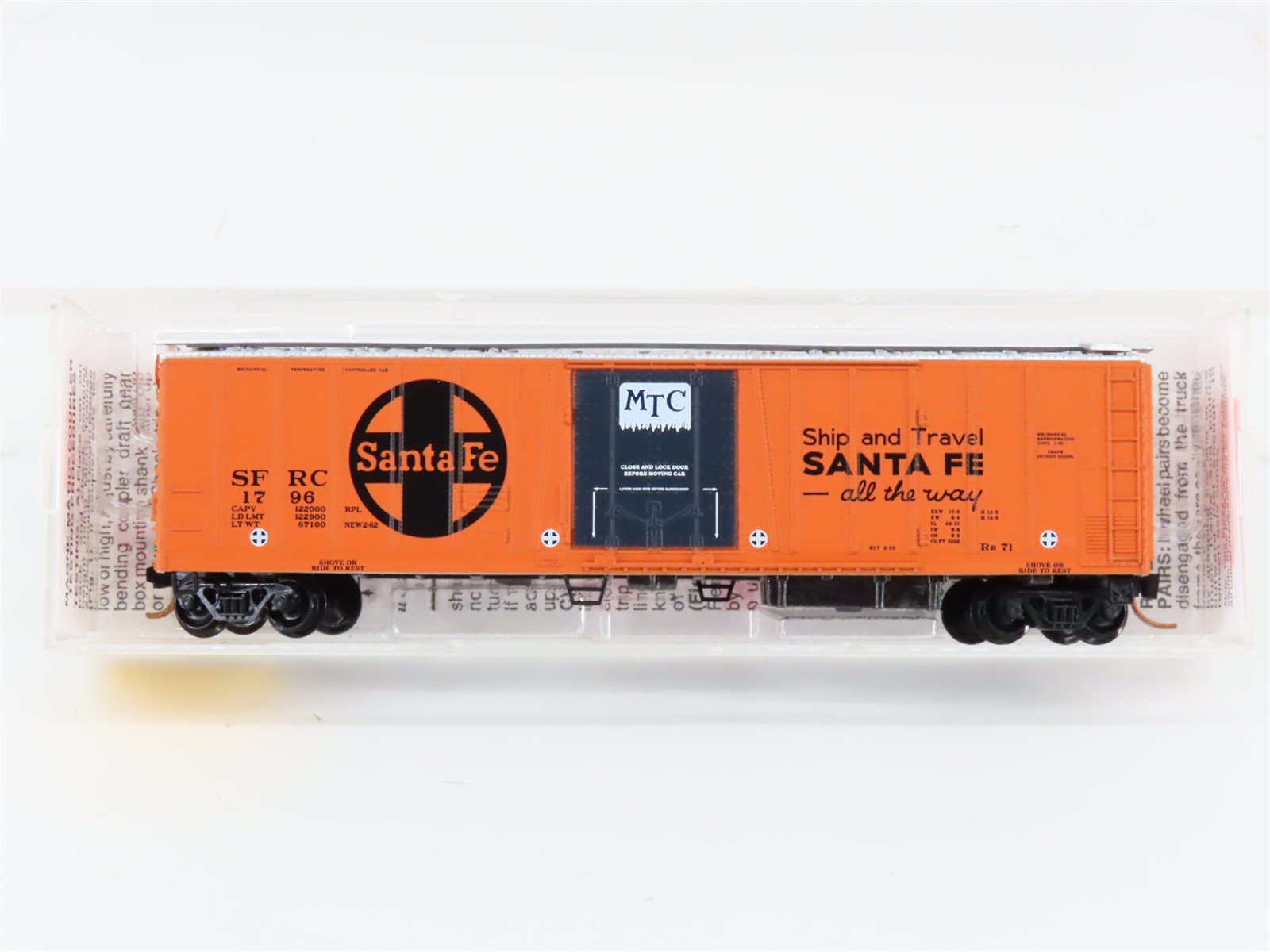 N Scale Micro-Trains MTL 70070 SFRC Santa Fe MTC Mechanical Reefer #1796
