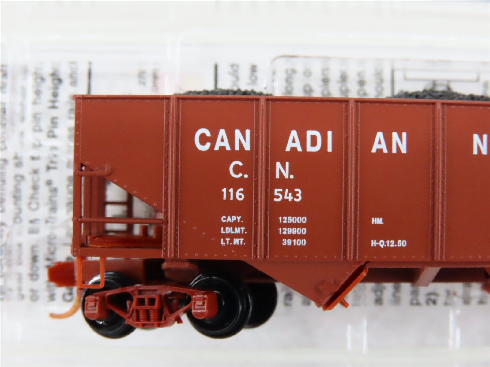 N Micro-Trains MTL 05600432 CN Canadian National 2-Bay Hopper #116543 w/ Load