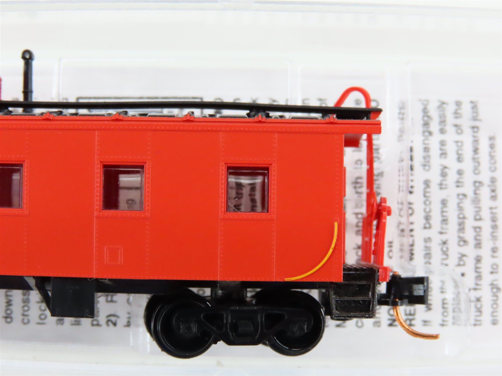 N Scale Micro-Trains MTL 10000360 CN Canadian National 36' Steel Caboose #78647