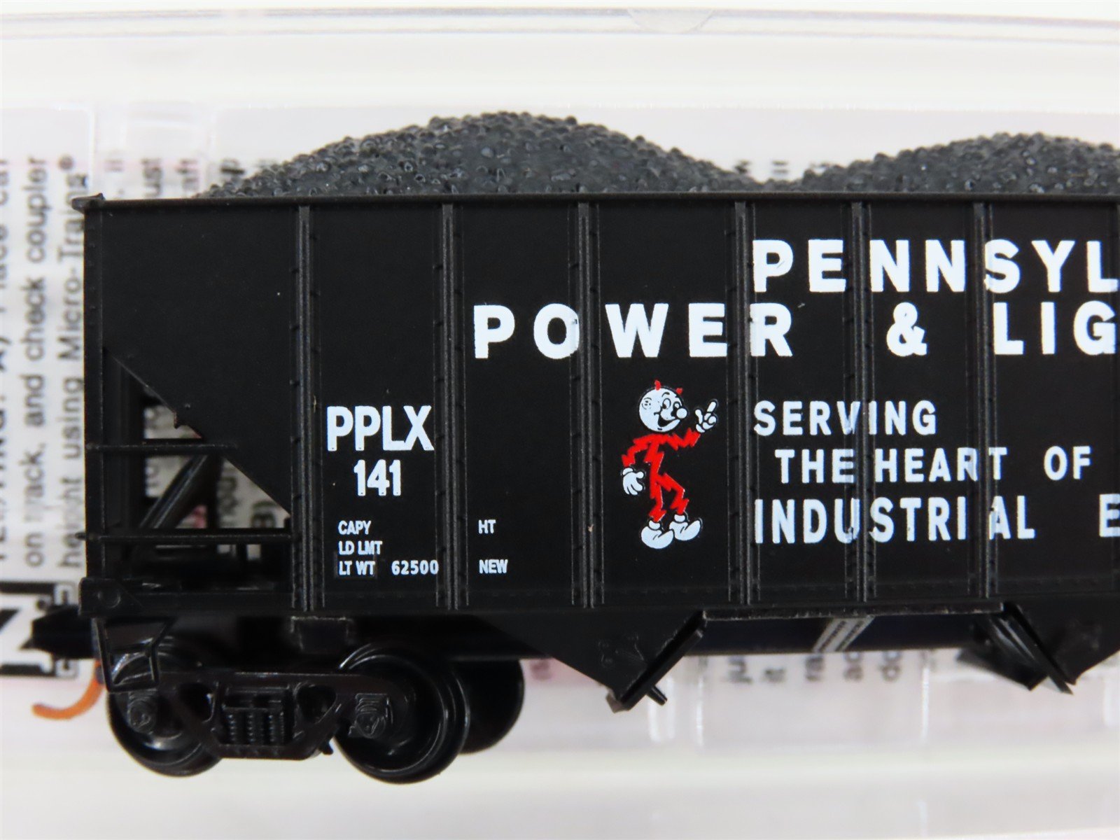 N Micro-Trains MTL 10800230 PPLX Pennsylvania Power & Light 3-Bay Hopper #141