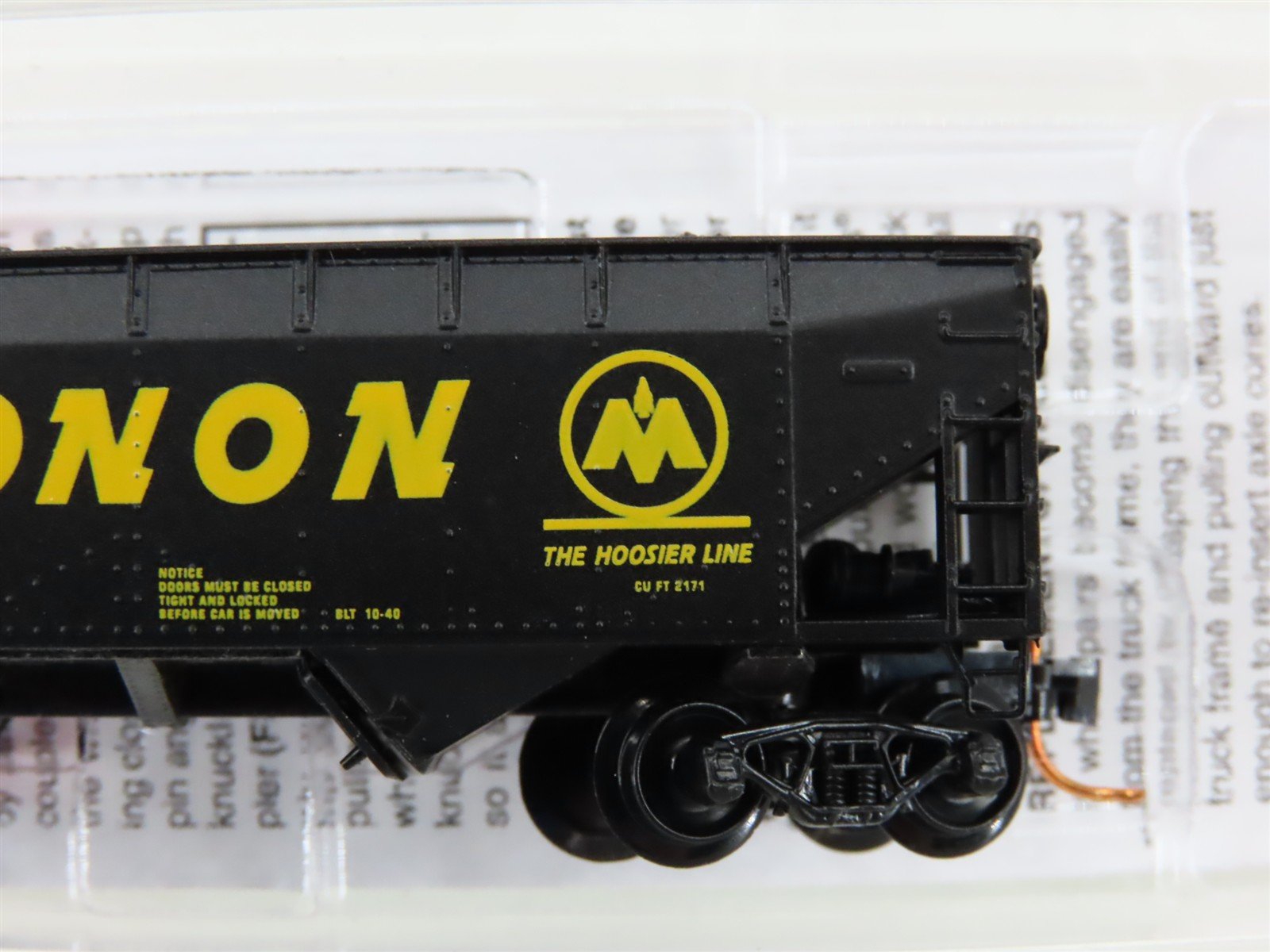 N Scale Micro-Trains MTL 05500370 MON Monon 2-Bay Hopper #41501 w/ Coal Load