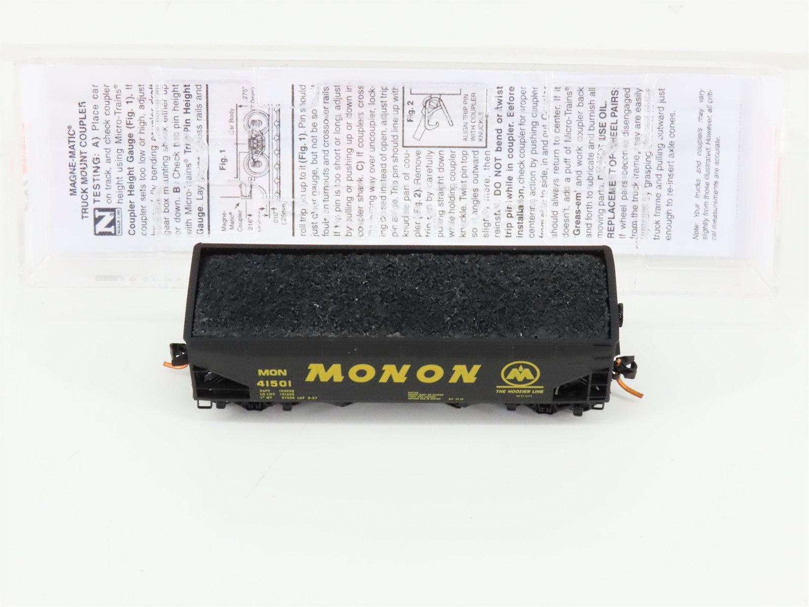 N Scale Micro-Trains MTL 05500370 MON Monon 2-Bay Hopper #41501 w/ Coal Load