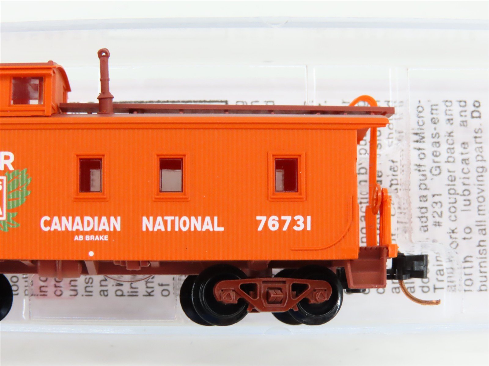 N Scale Micro-Trains MTL 05100130 CNR Canadian National 34' Wood Caboose #76731