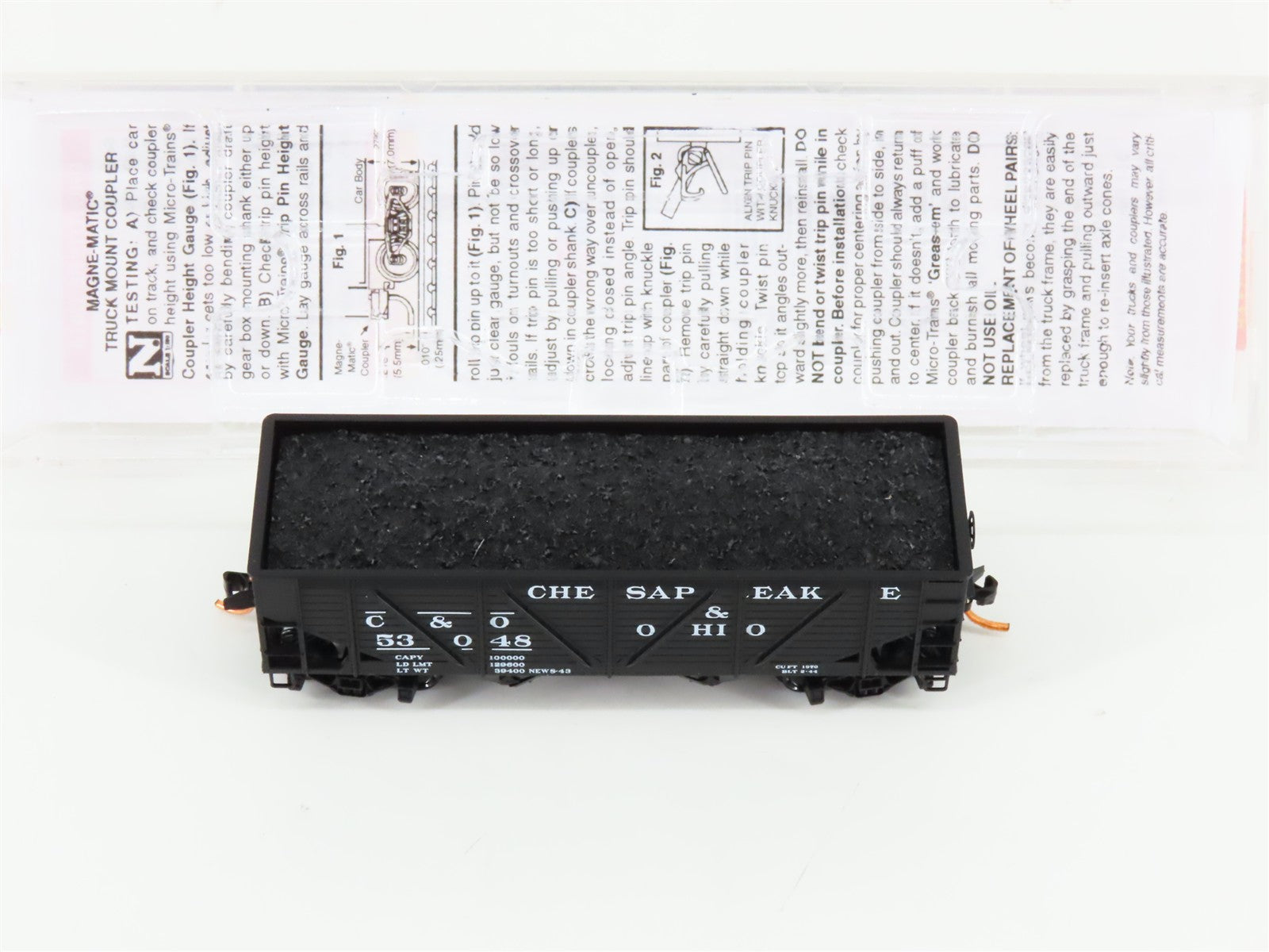 N Micro-Trains MTL 05700070 C&O Chesapeake & Ohio 2-Bay Hopper #53048 w/ Load